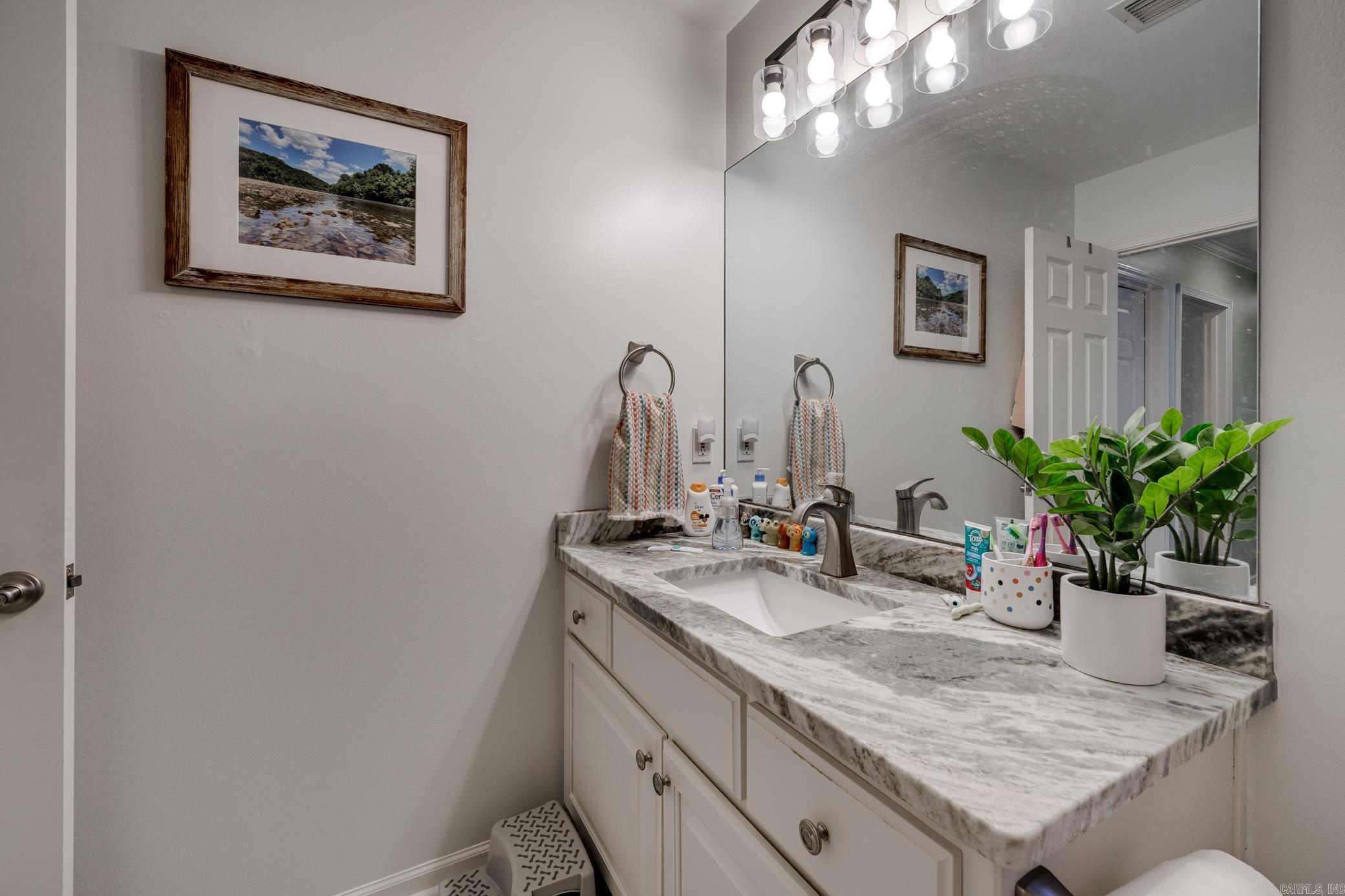 6509 Countrywood Cove