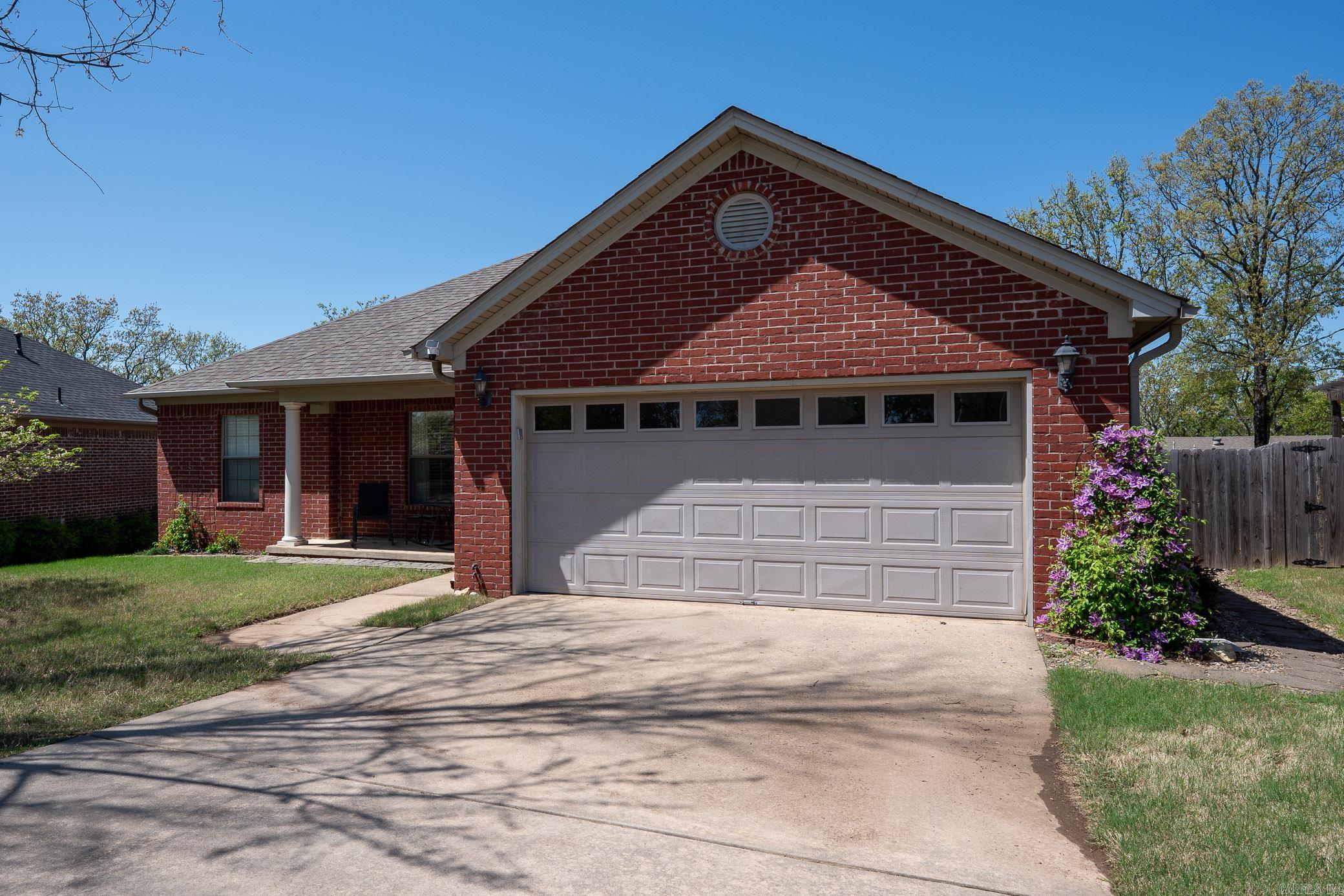 6509 Countrywood Cove