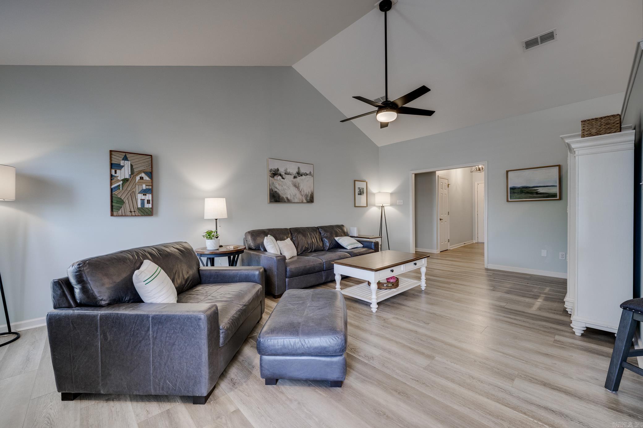 6509 Countrywood Cove