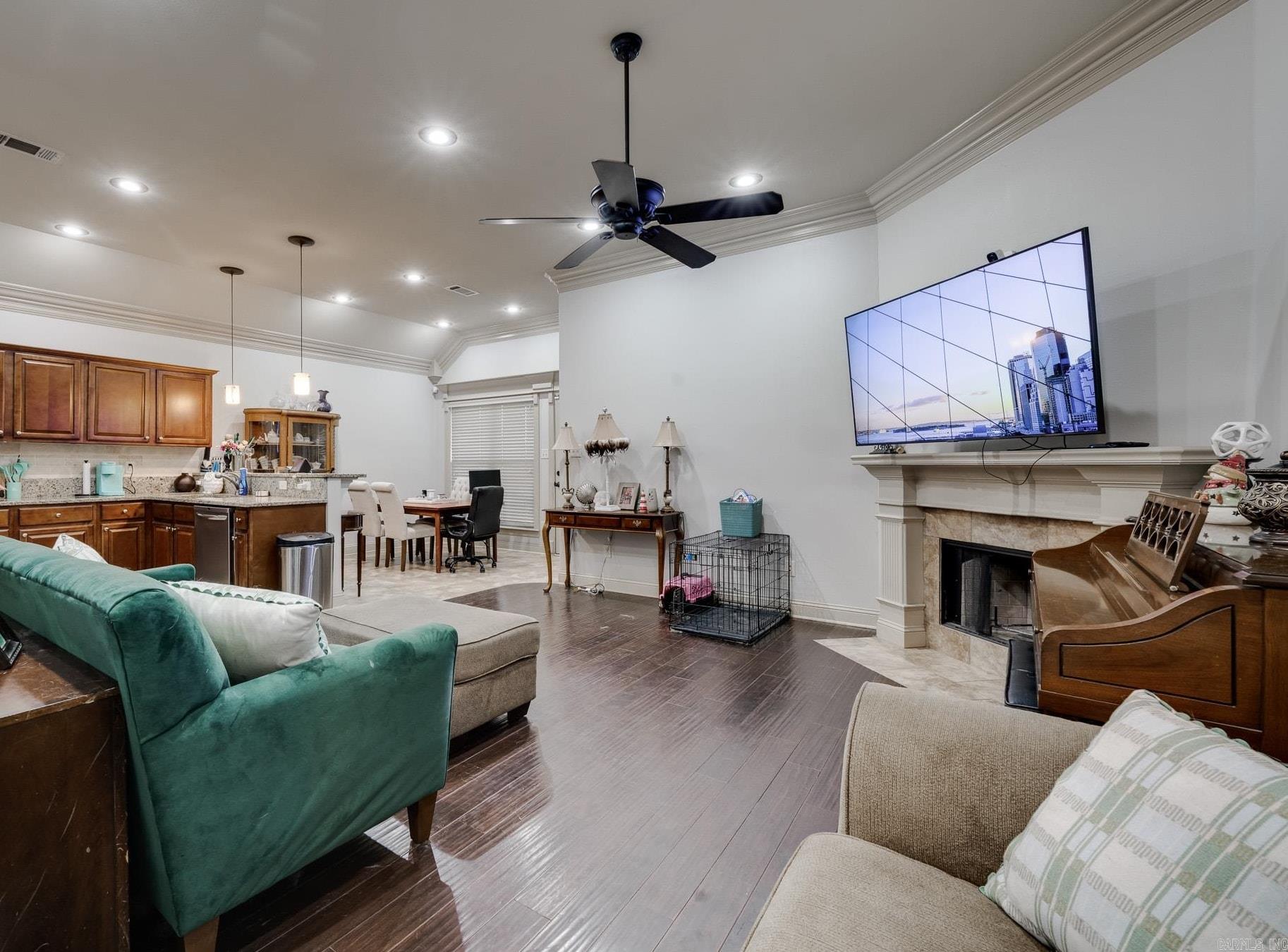 117 Chambery Drive