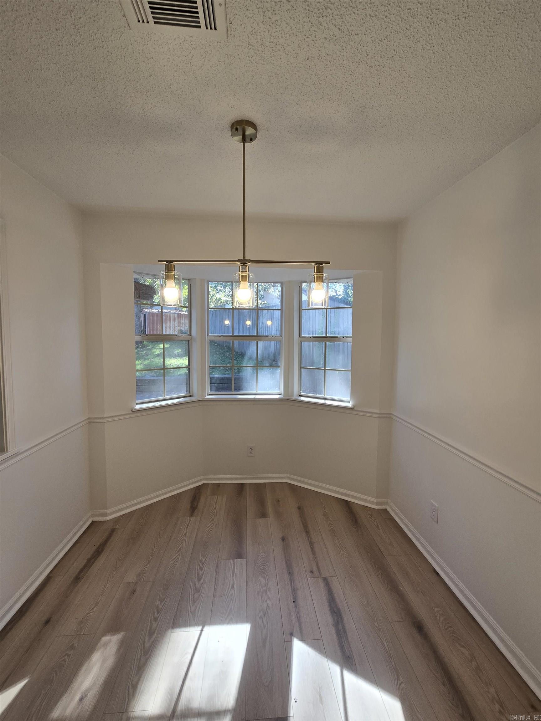 106 Jessica Drive