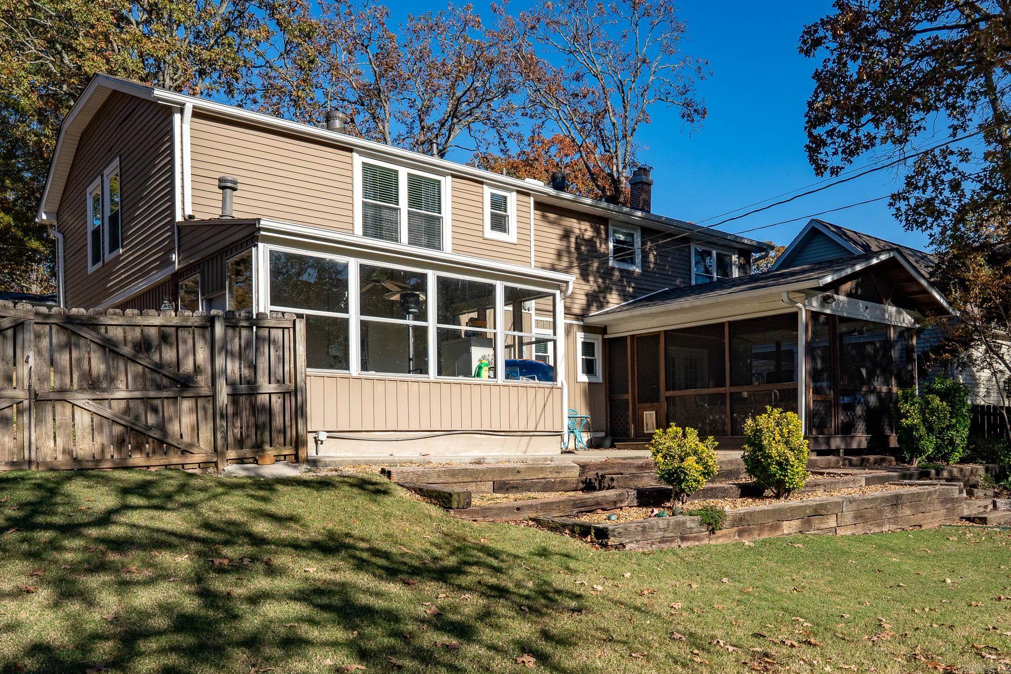 1504 War Eagle Drive