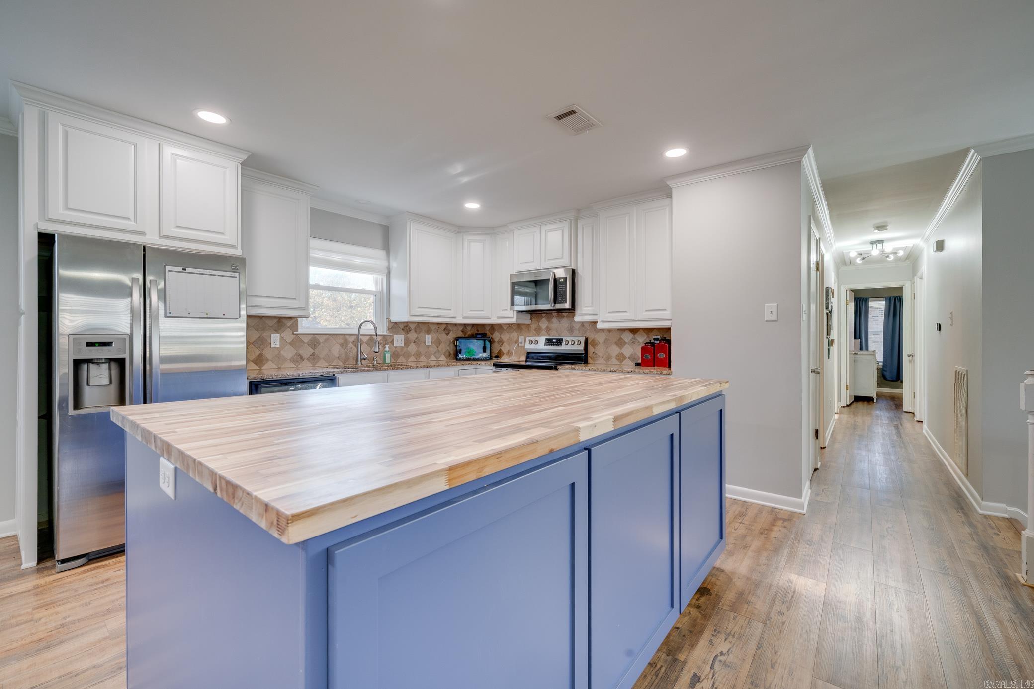 1504 War Eagle Drive