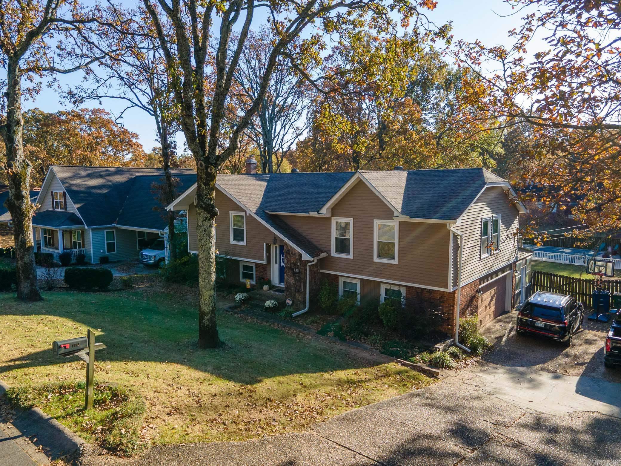 1504 War Eagle Drive