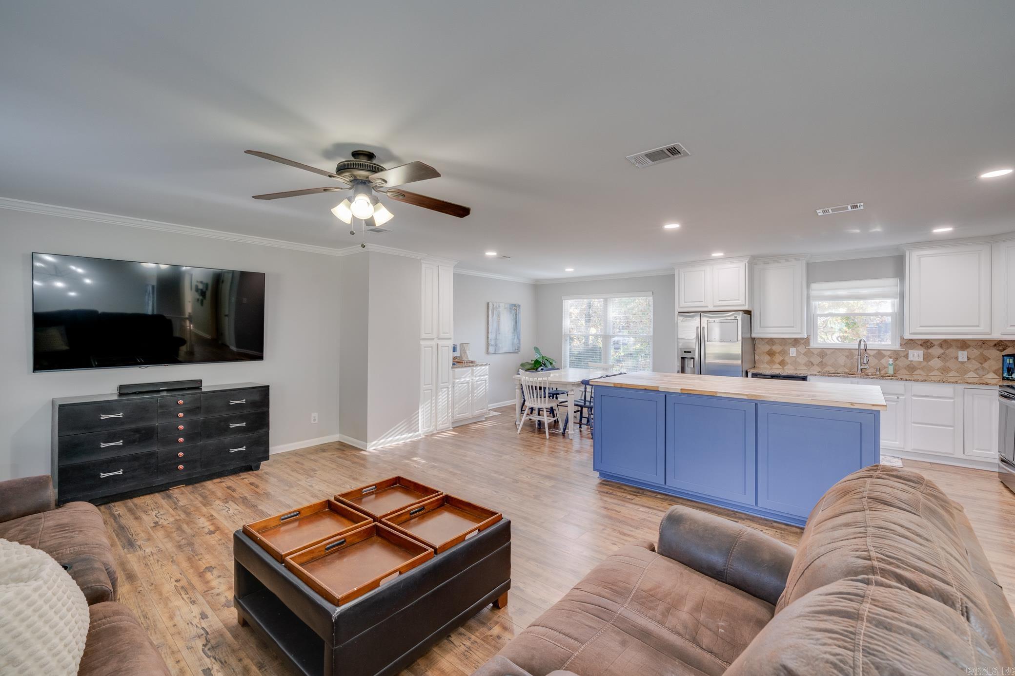 1504 War Eagle Drive