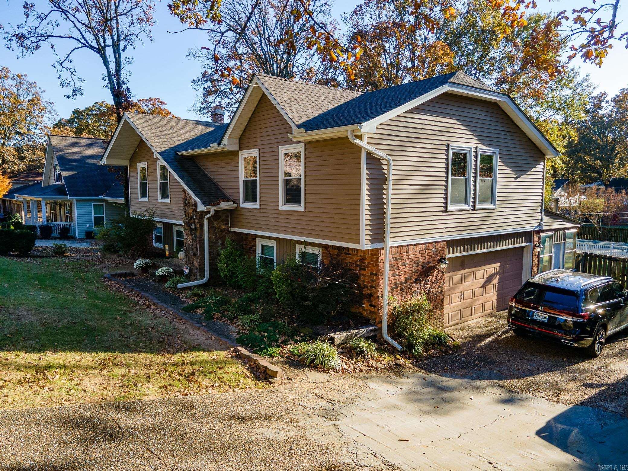 1504 War Eagle Drive