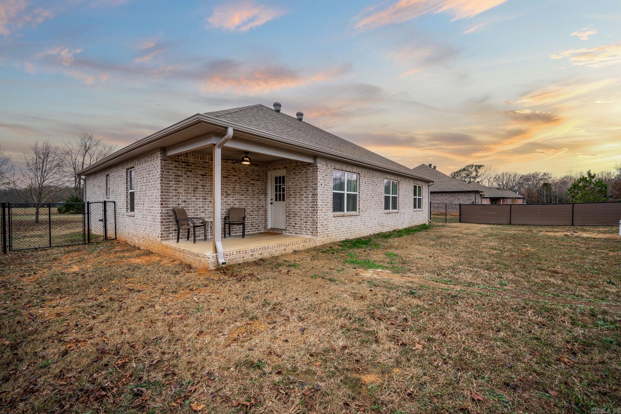 11104 Peters Road