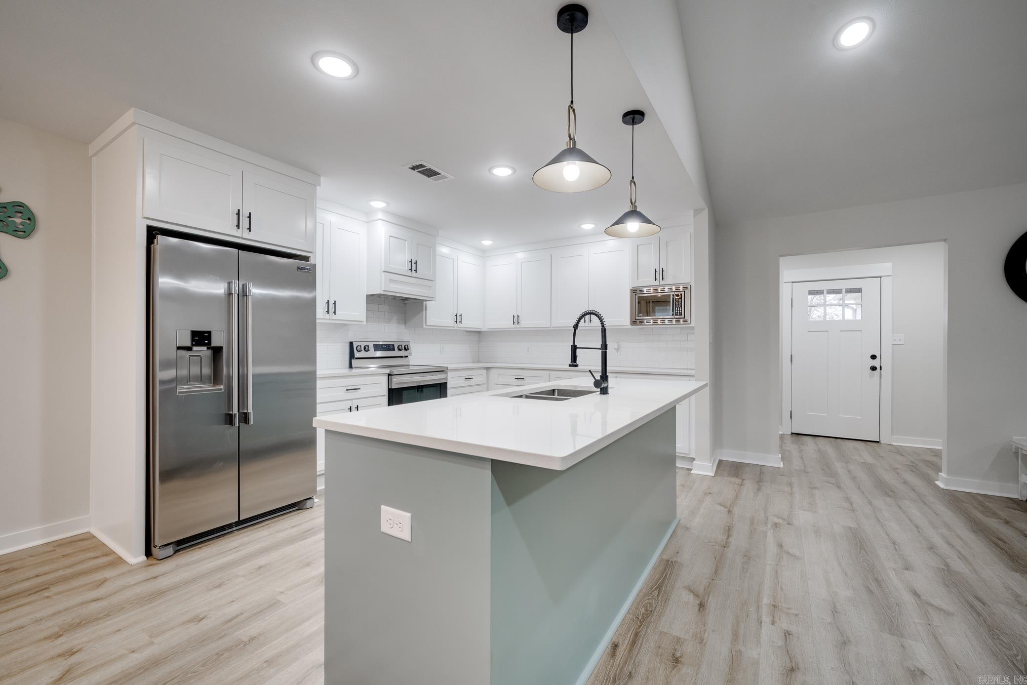 11104 Peters Road