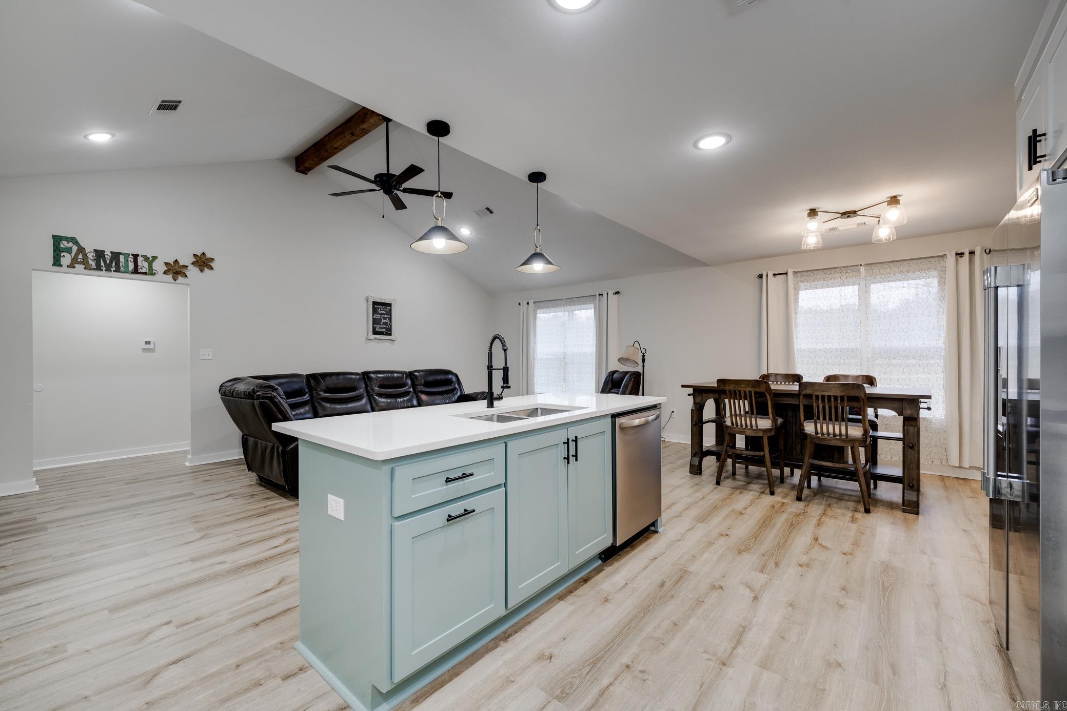 11104 Peters Road
