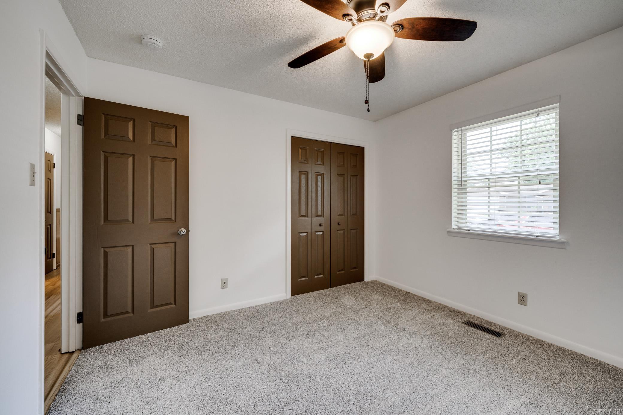 6708 Navajo Trail