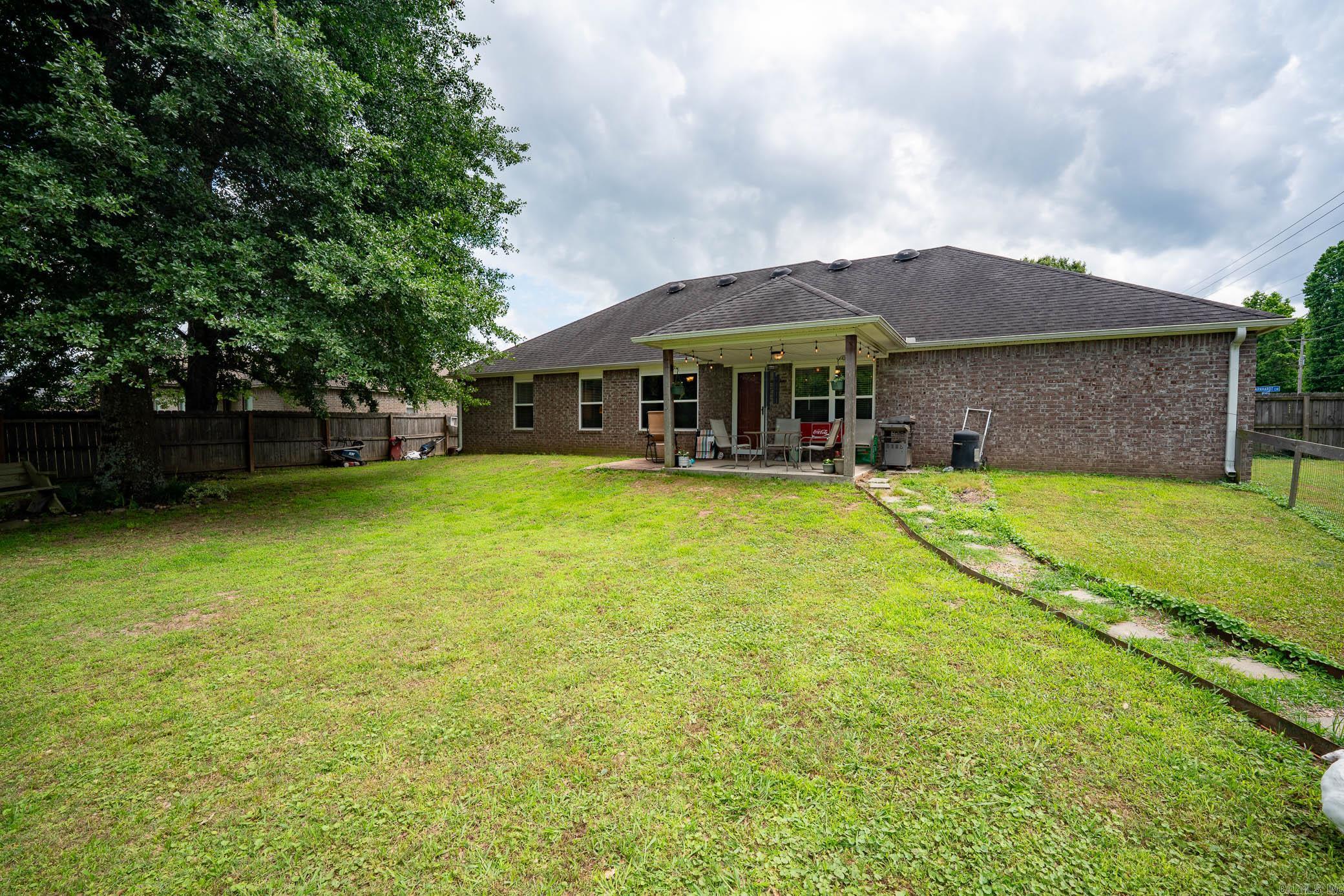 115 Earnhardt Circle