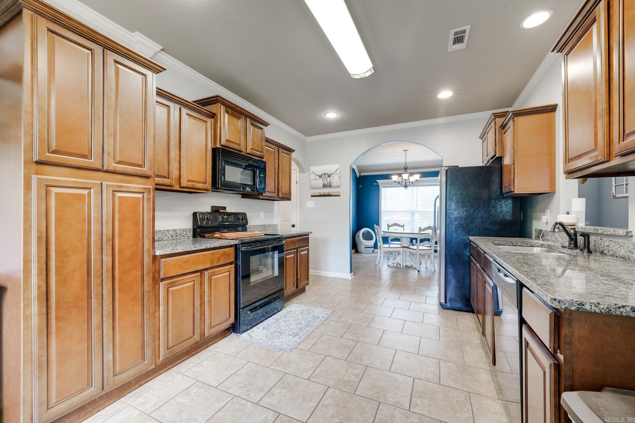 115 Earnhardt Circle