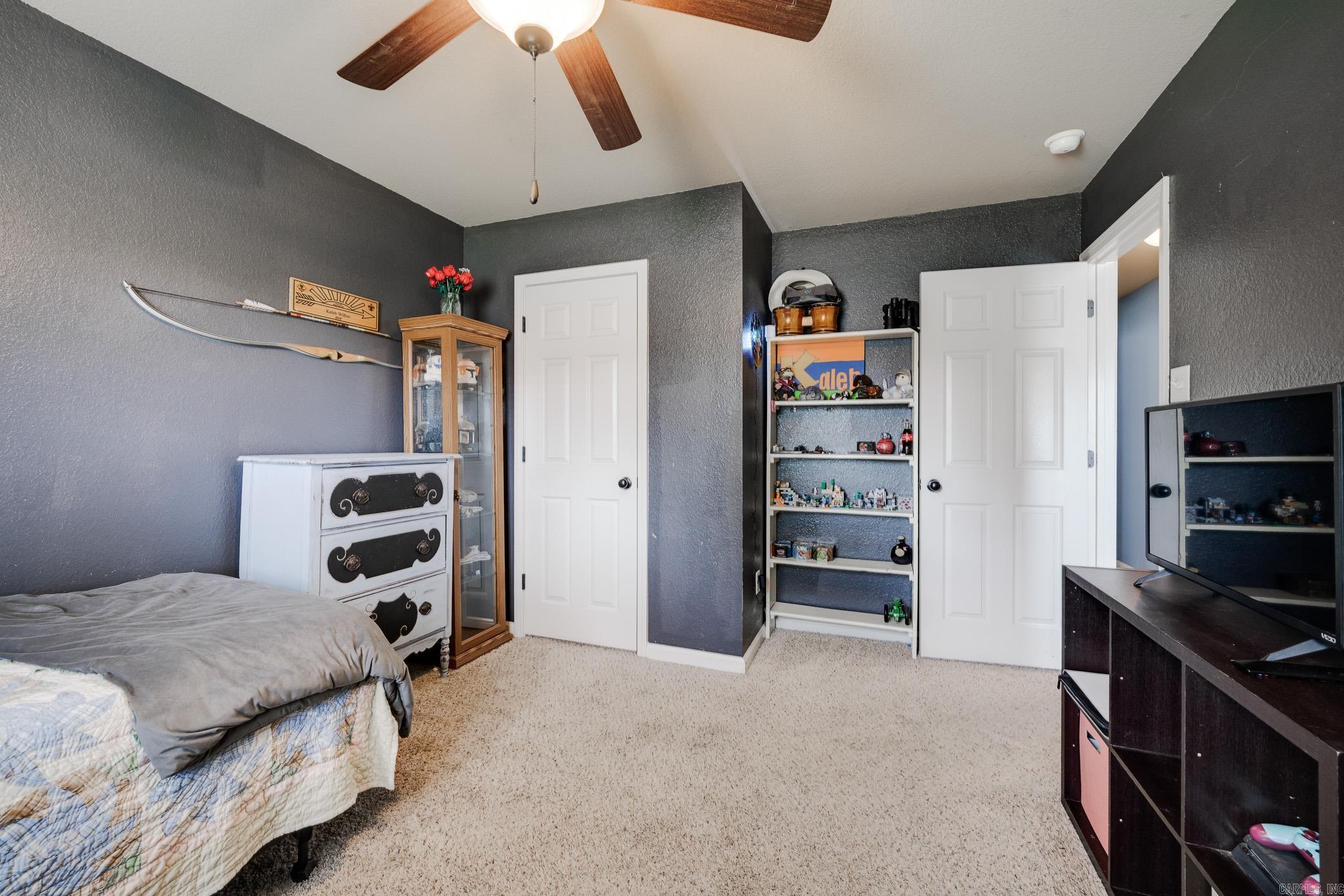 115 Earnhardt Circle