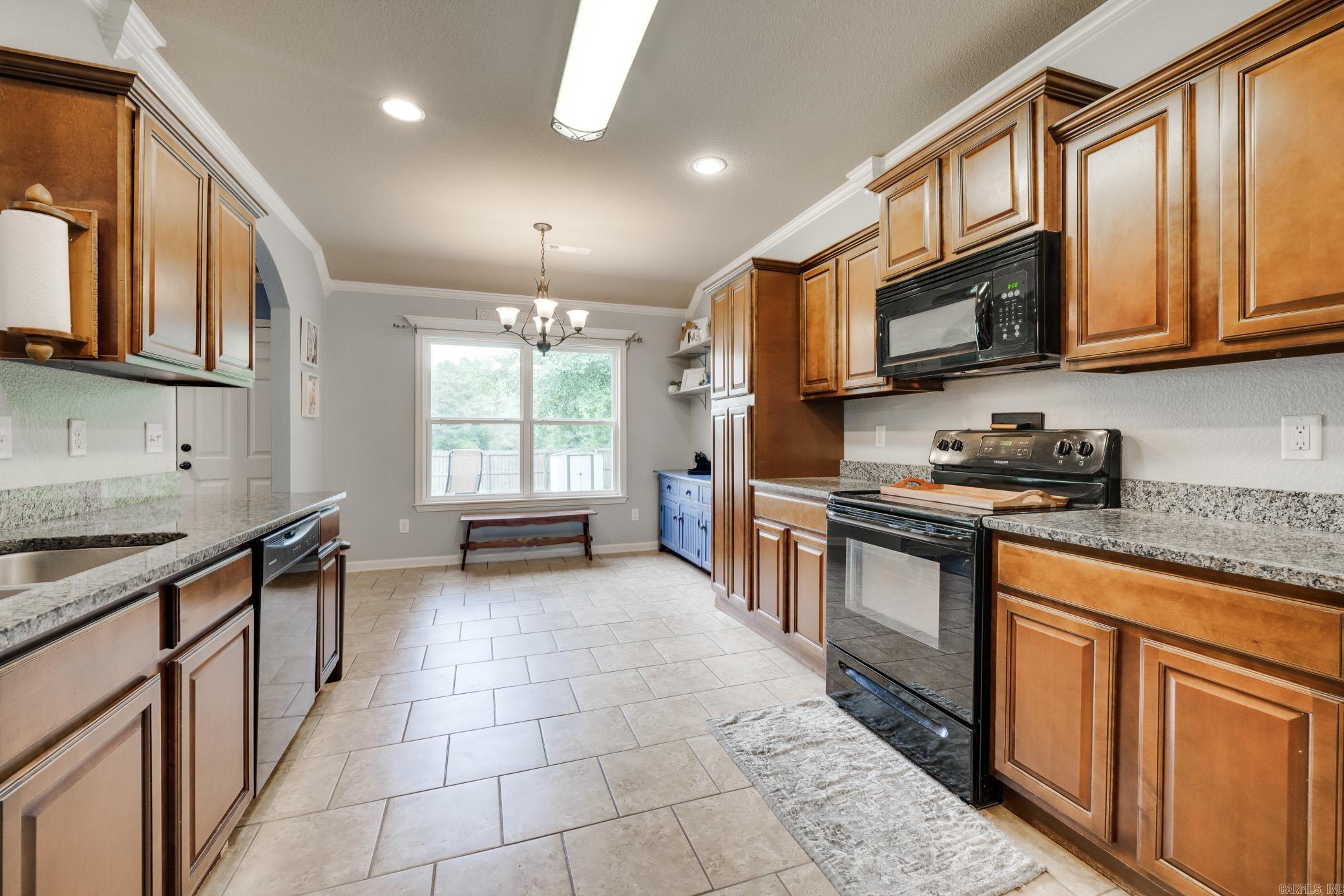 115 Earnhardt Circle