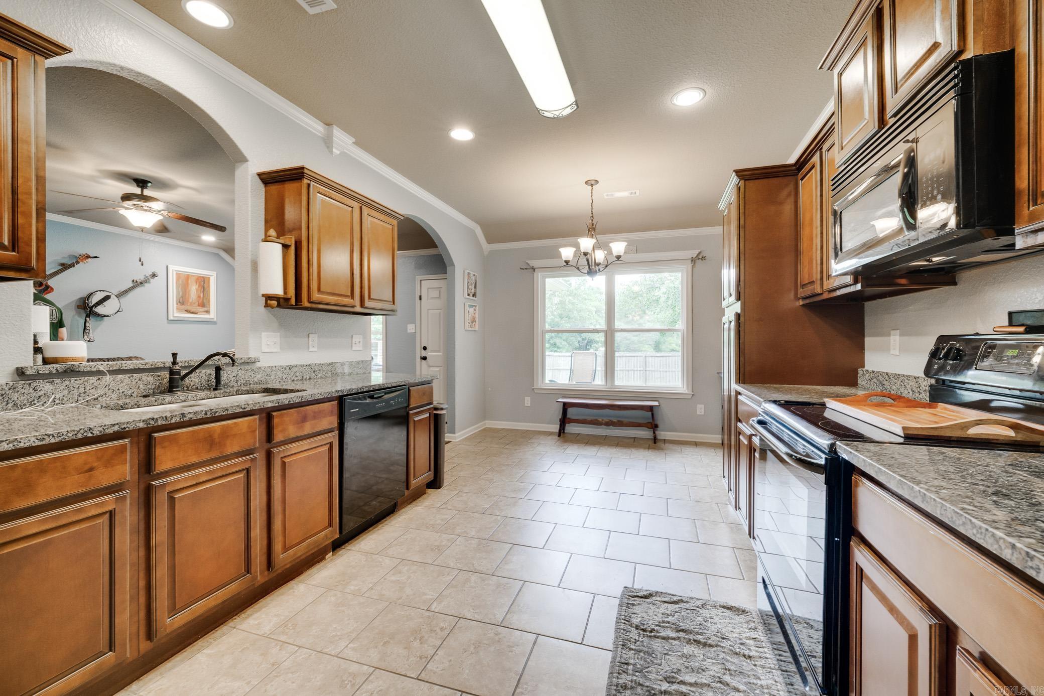 115 Earnhardt Circle