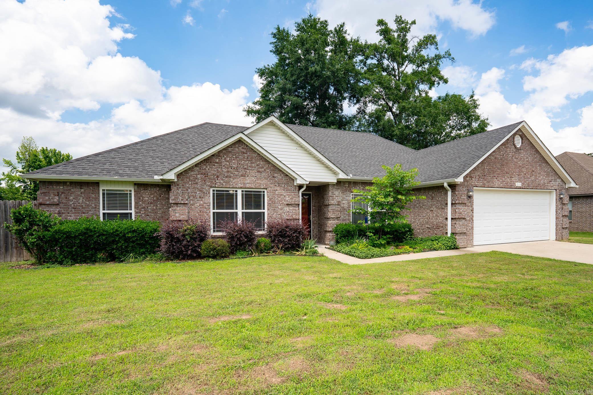 115 Earnhardt Circle