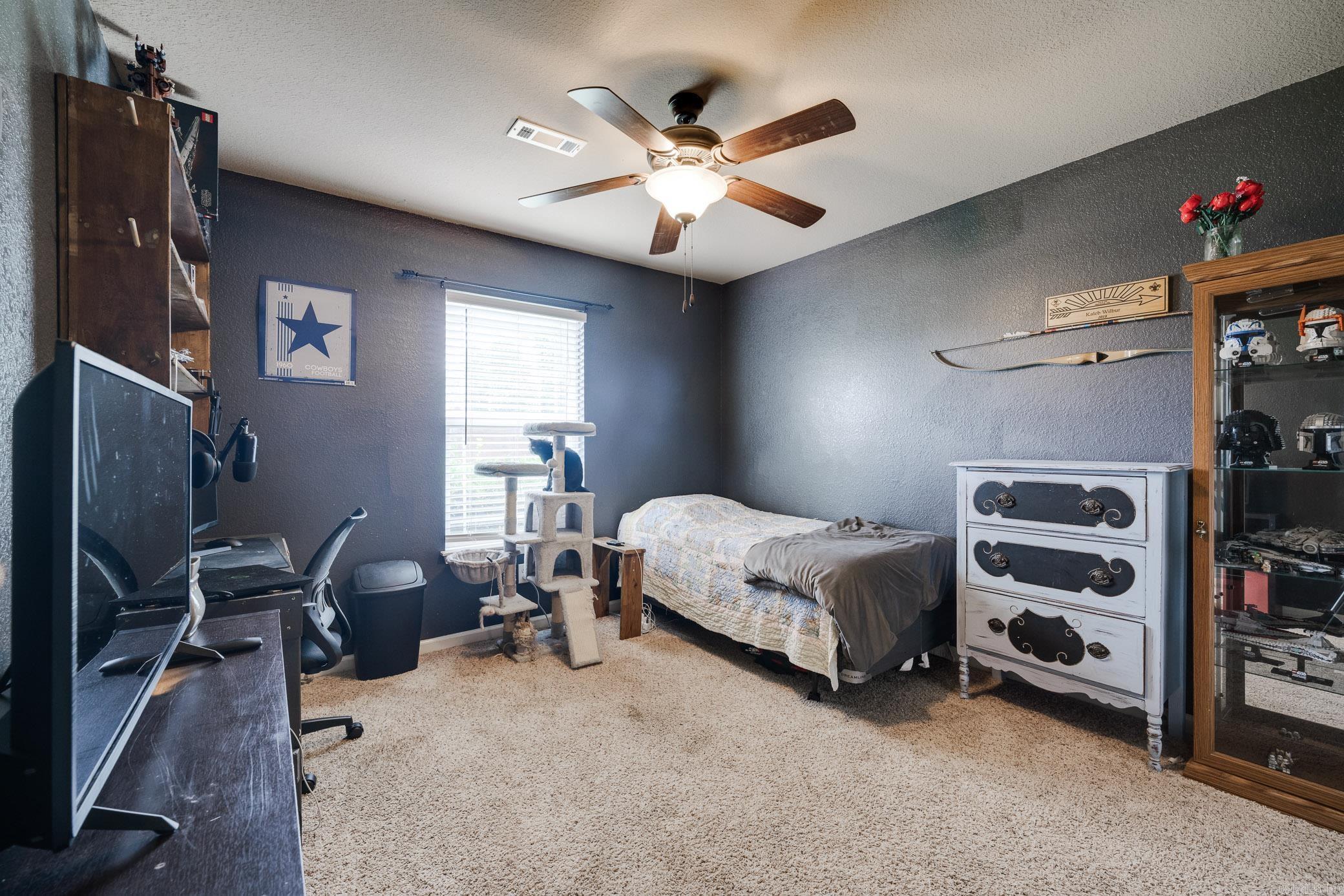 115 Earnhardt Circle