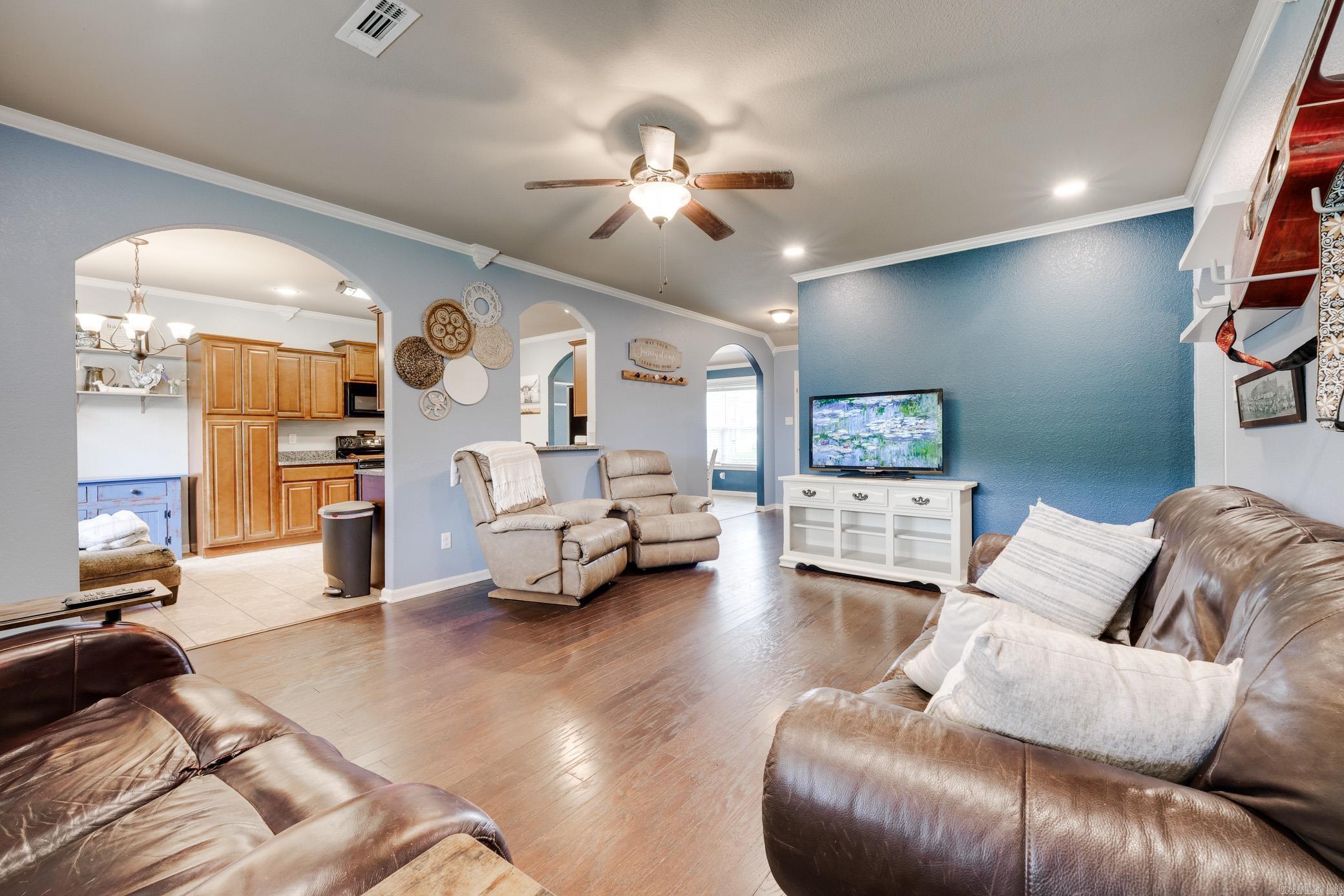 115 Earnhardt Circle