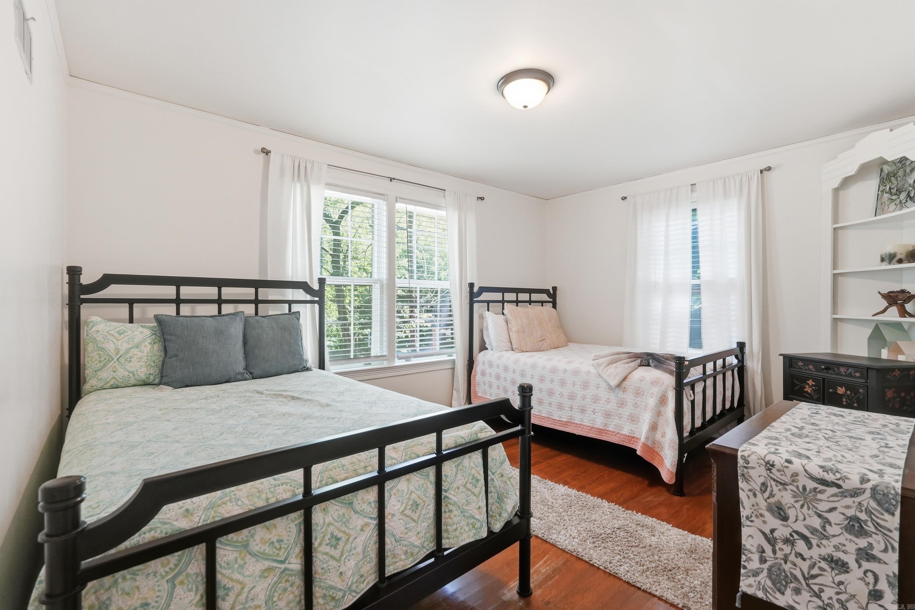 6109 Cantrell