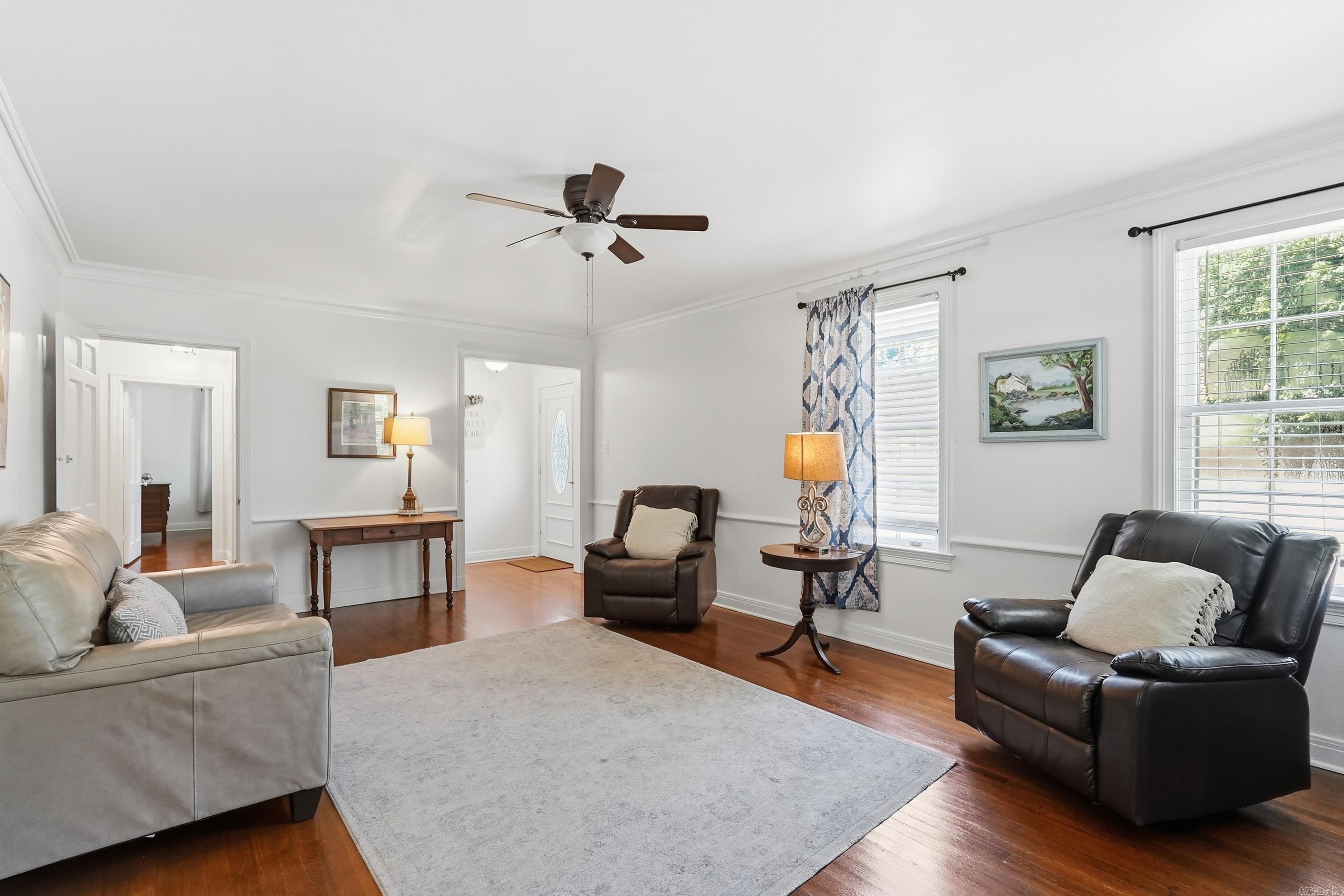 6109 Cantrell