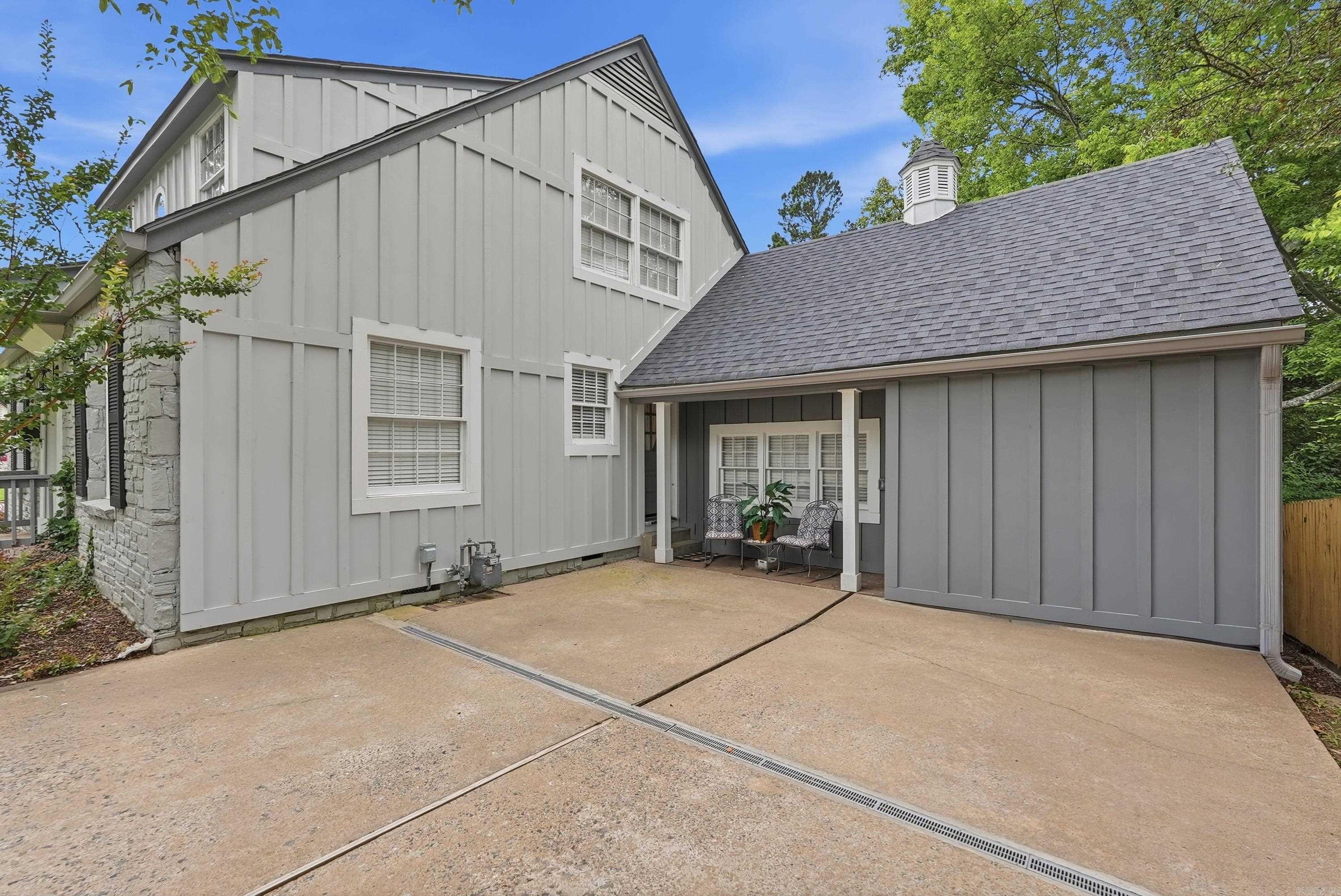 3401 Ridge Road
