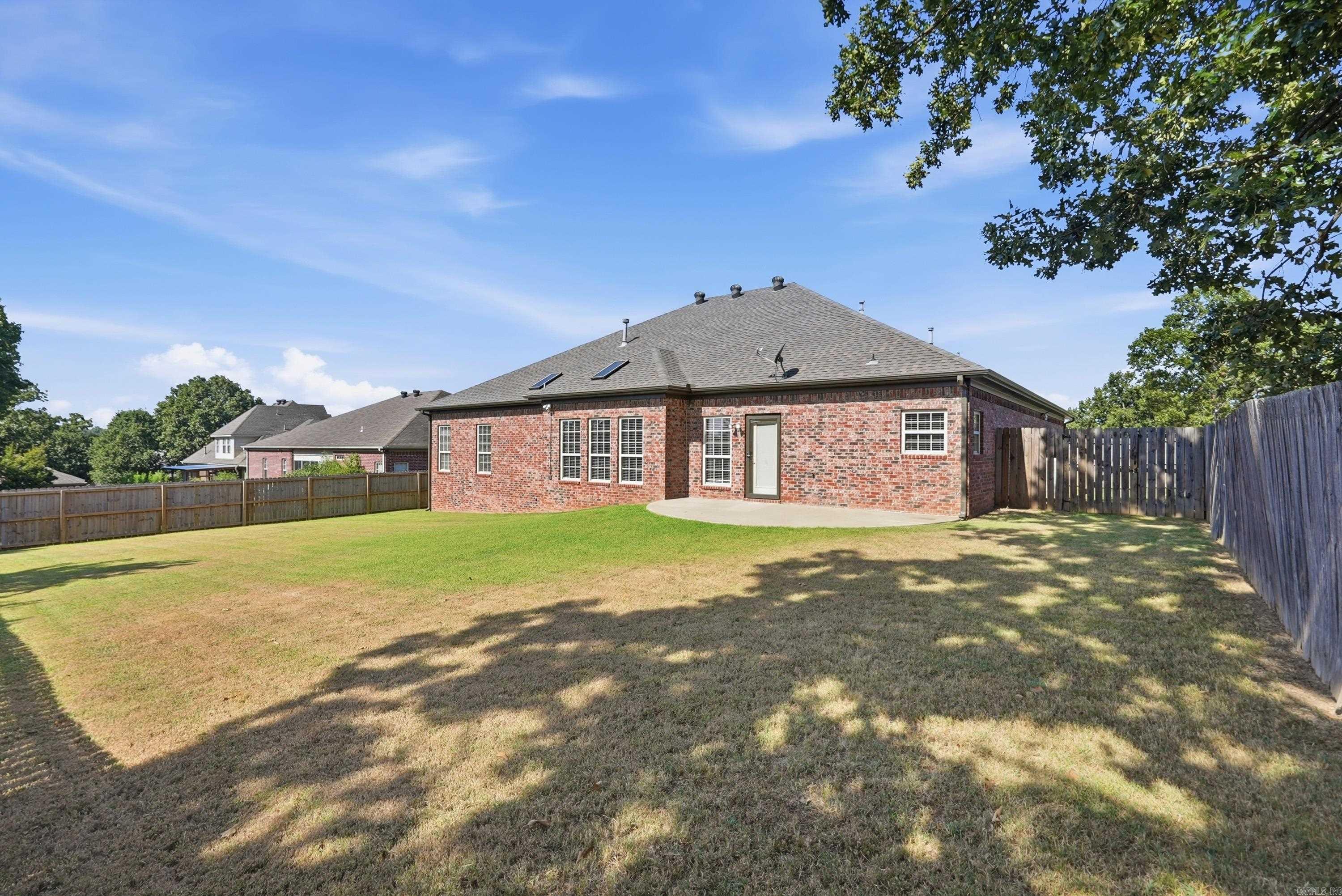 1724 Oakbrook Drive