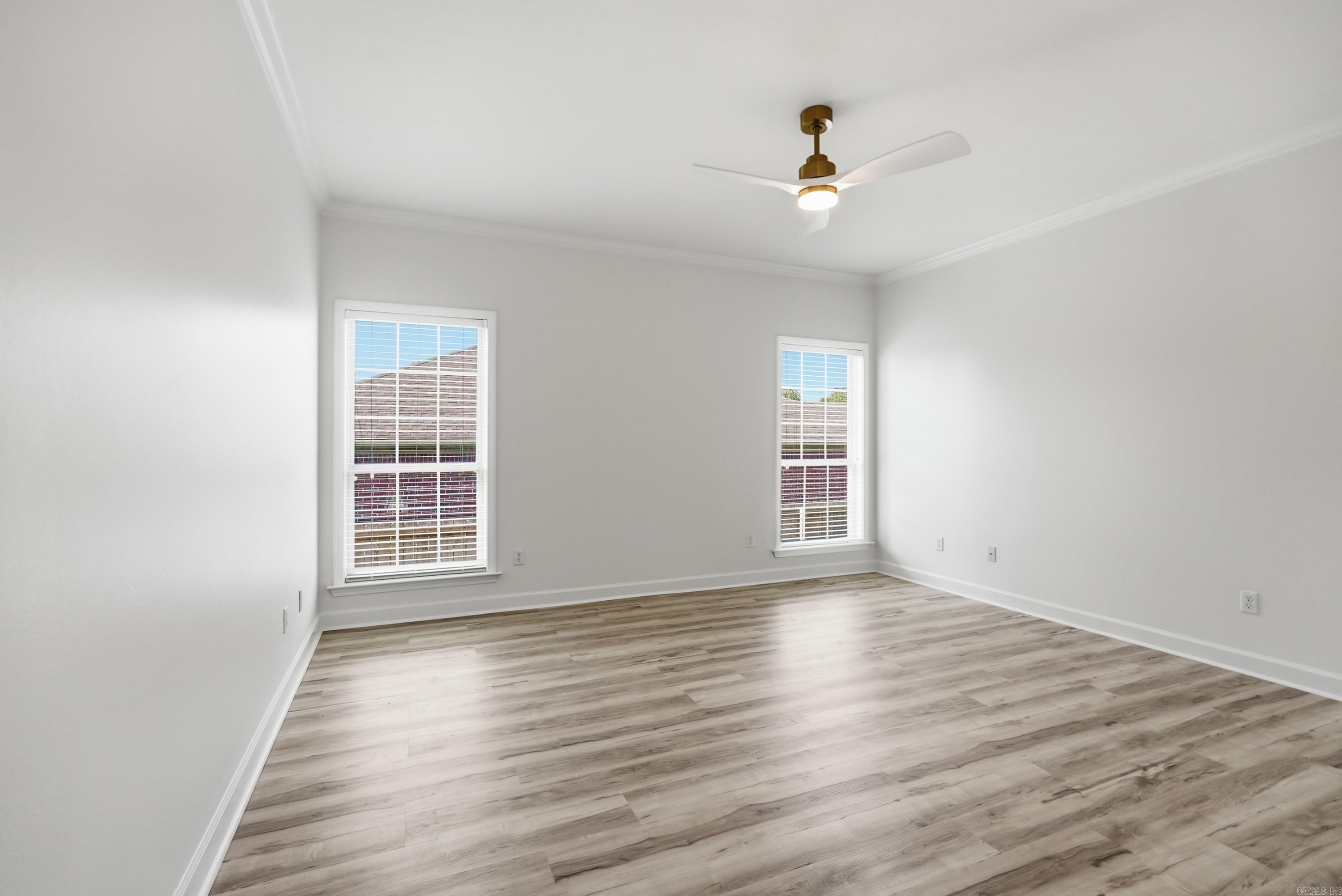 1724 Oakbrook Drive