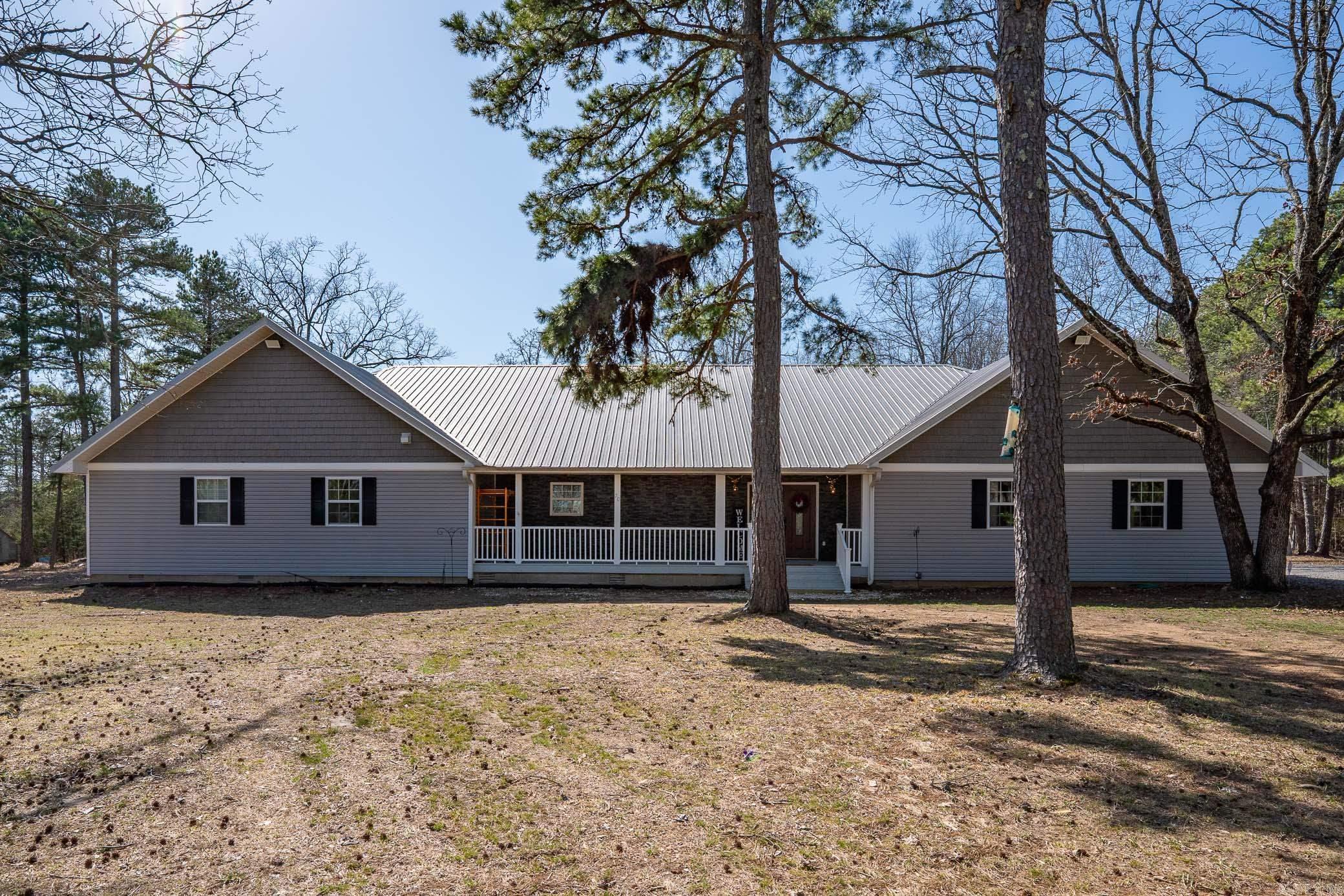 70 Quail Hollow Cove