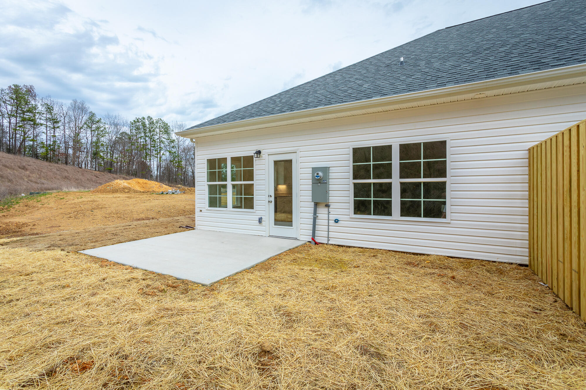 281 NE Bellingham Drive, T1c