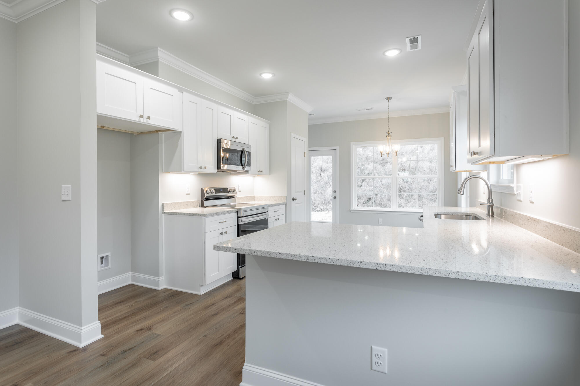 281 NE Bellingham Drive, T1c