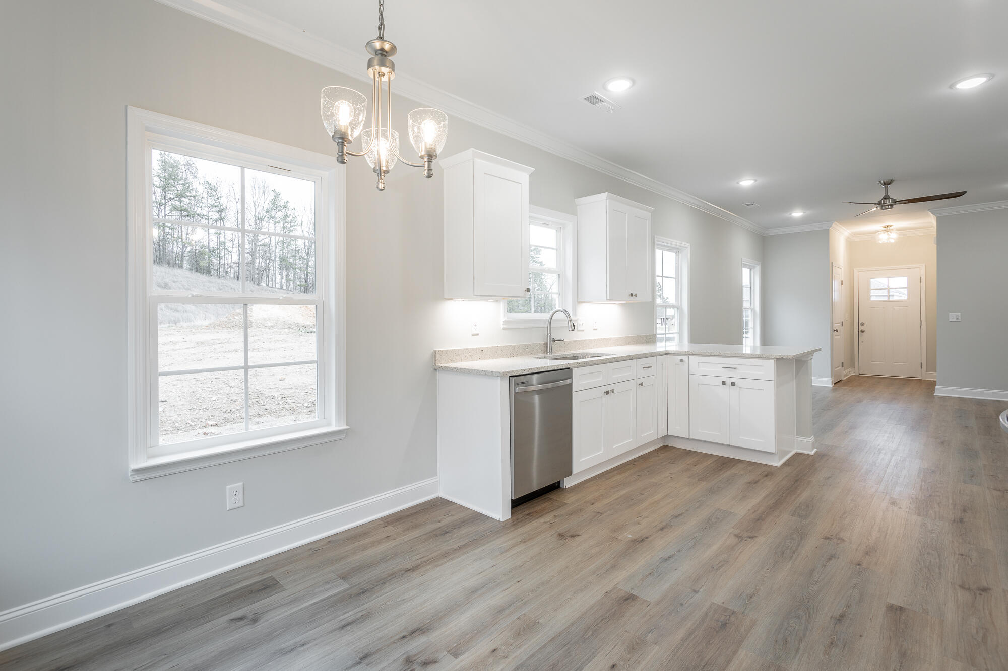 281 NE Bellingham Drive, T1c