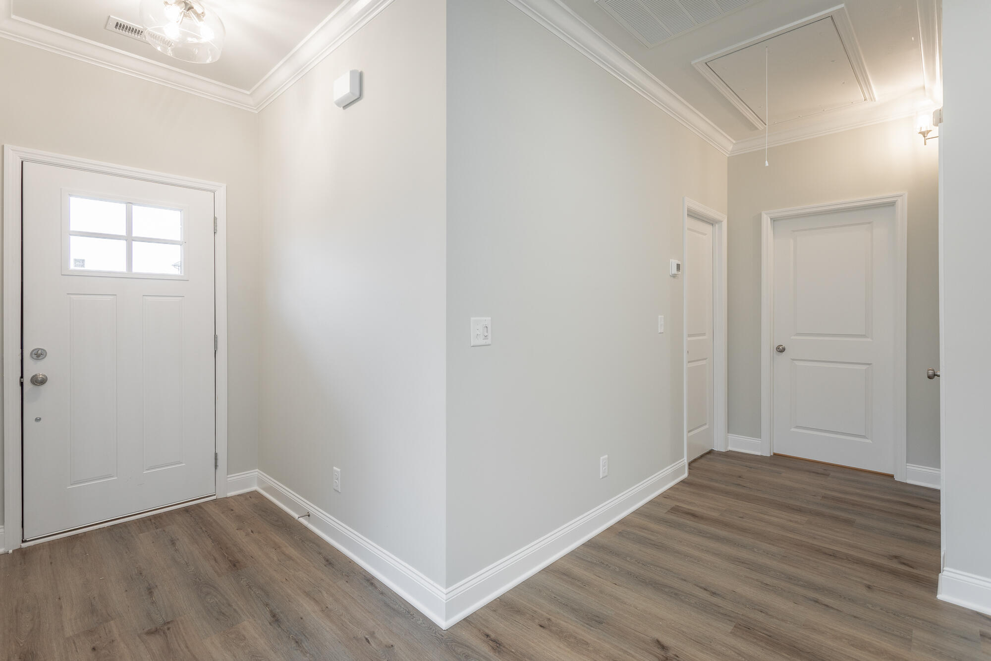 281 NE Bellingham Drive, T1c