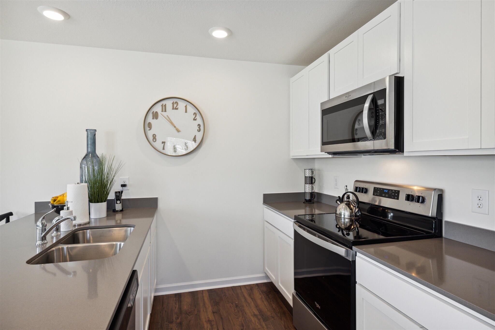 4234 Belcourt Lane Ne