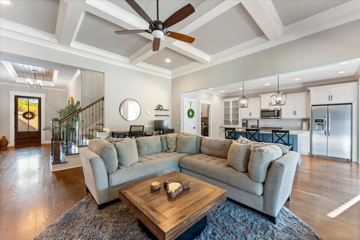 3338 Hawks Creek Drive