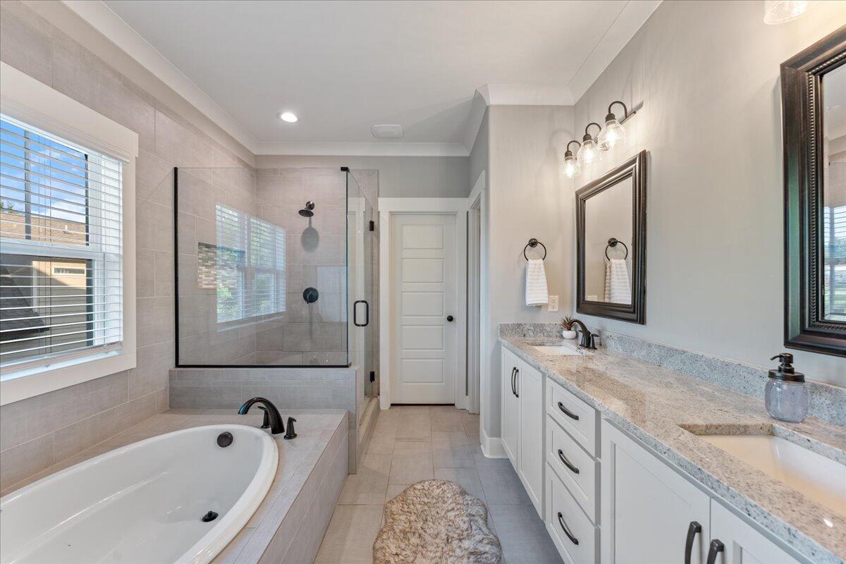 3338 Hawks Creek Drive