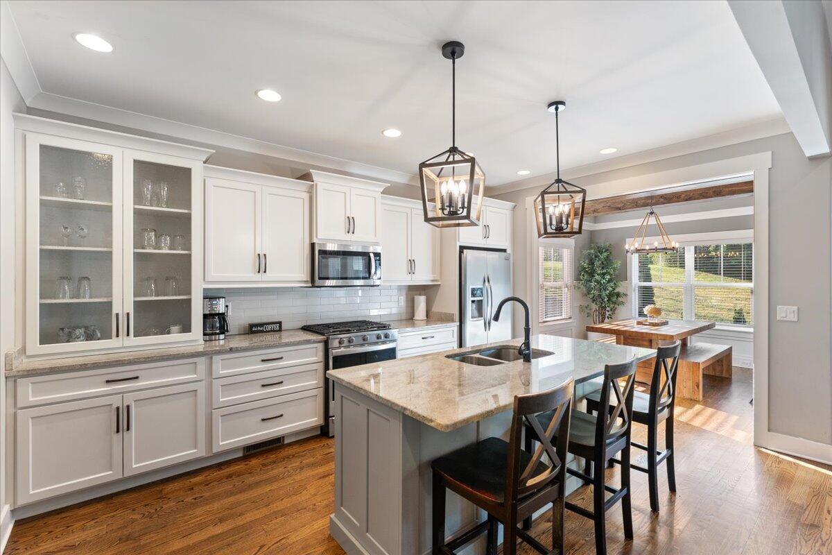 3338 Hawks Creek Drive