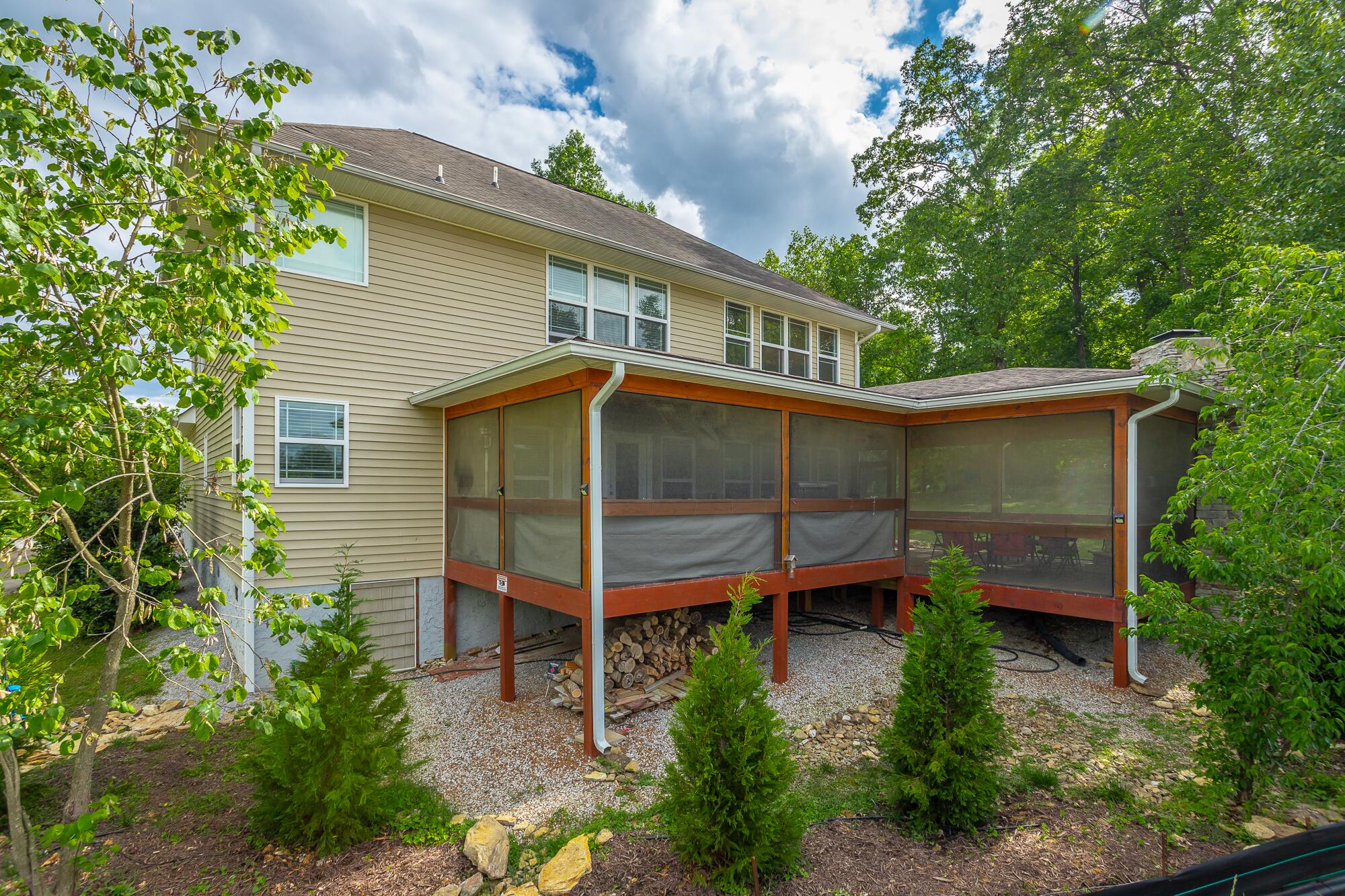 2515 Hamilton Cove Drive
