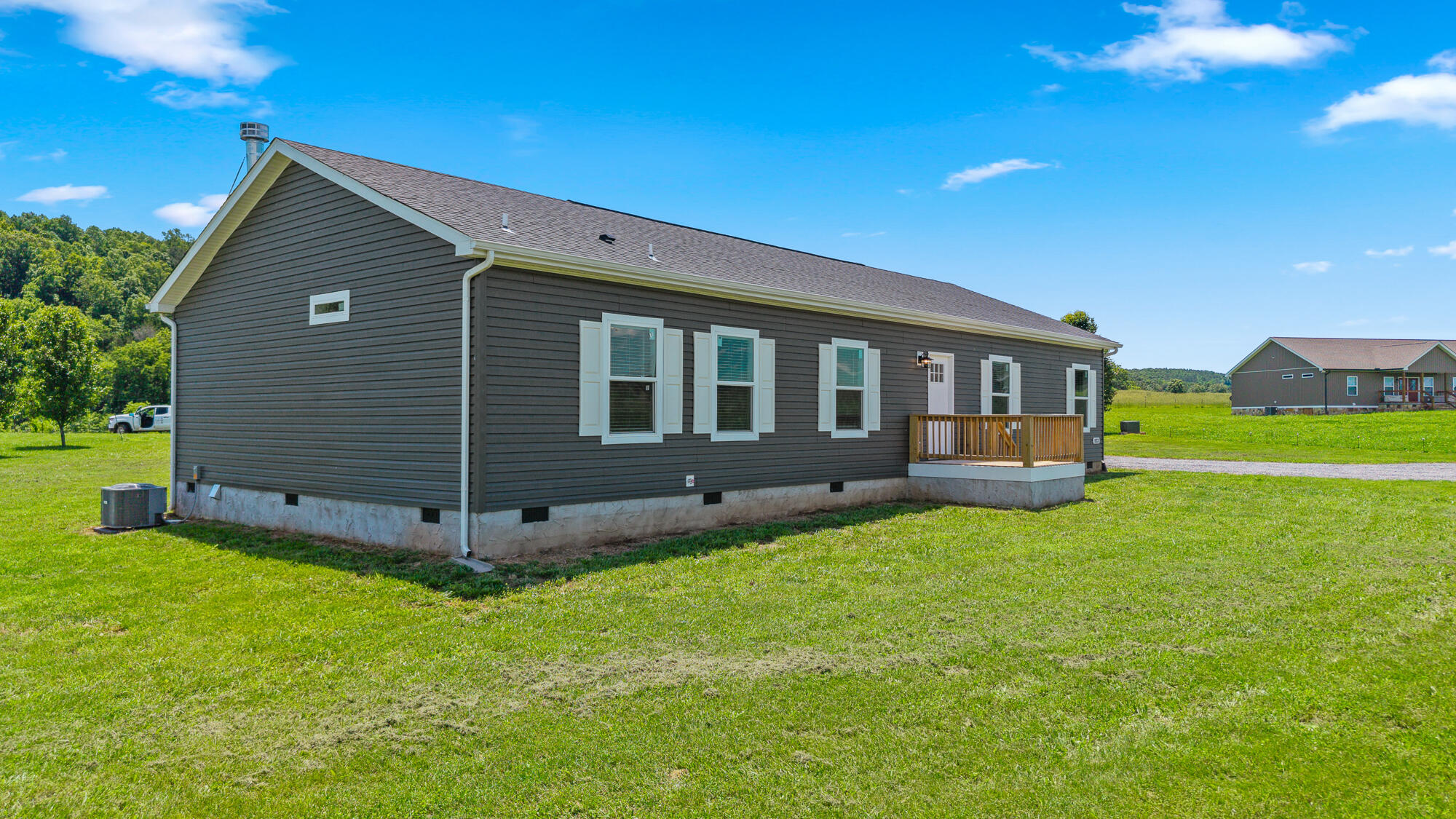 833 County Road 350