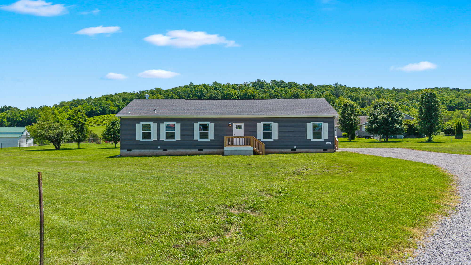 833 County Road 350