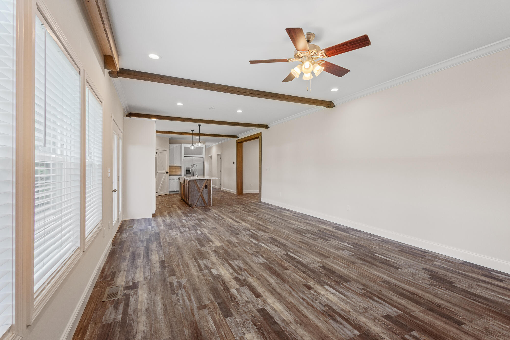 833 County Road 350