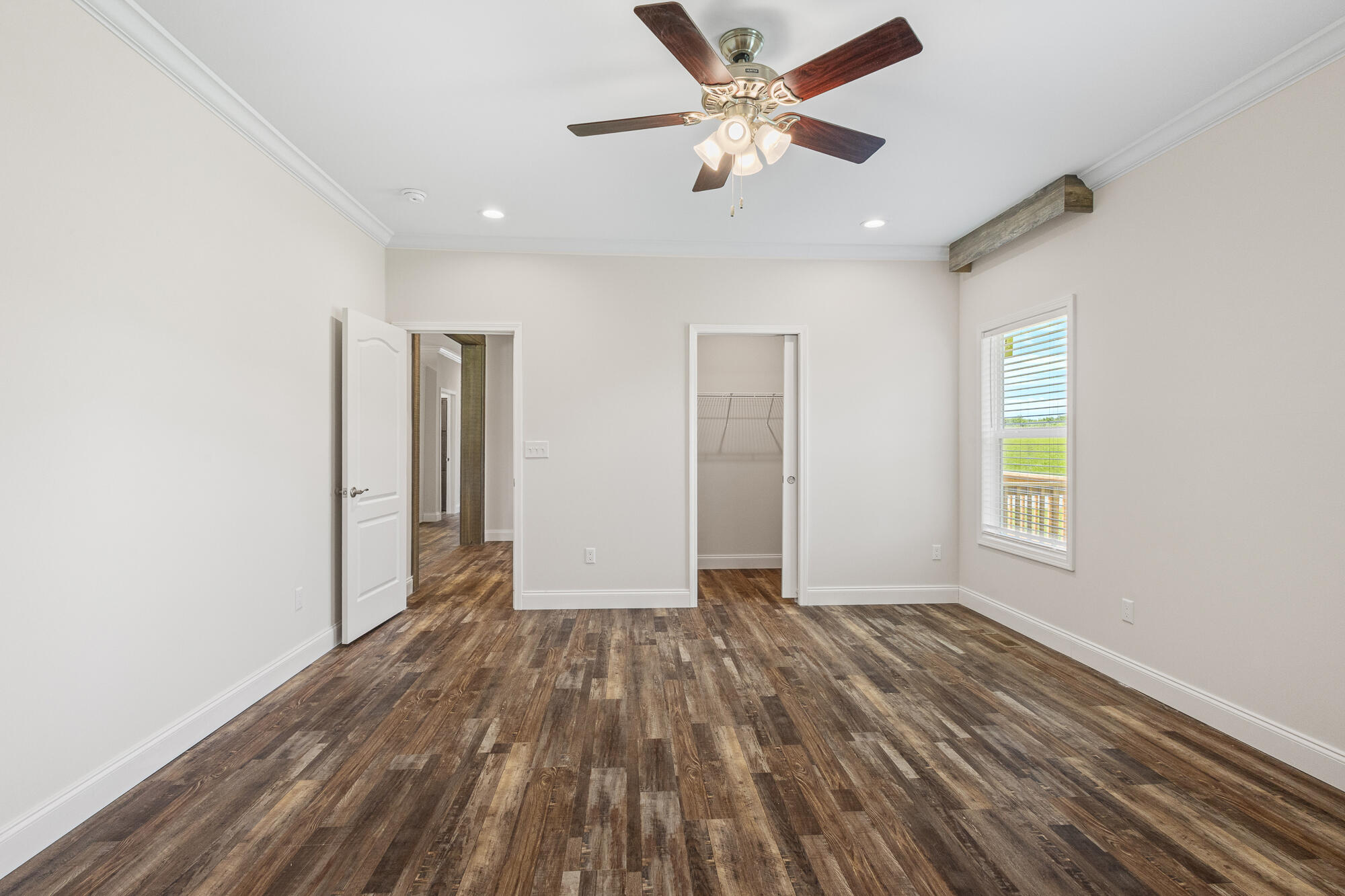 833 County Road 350