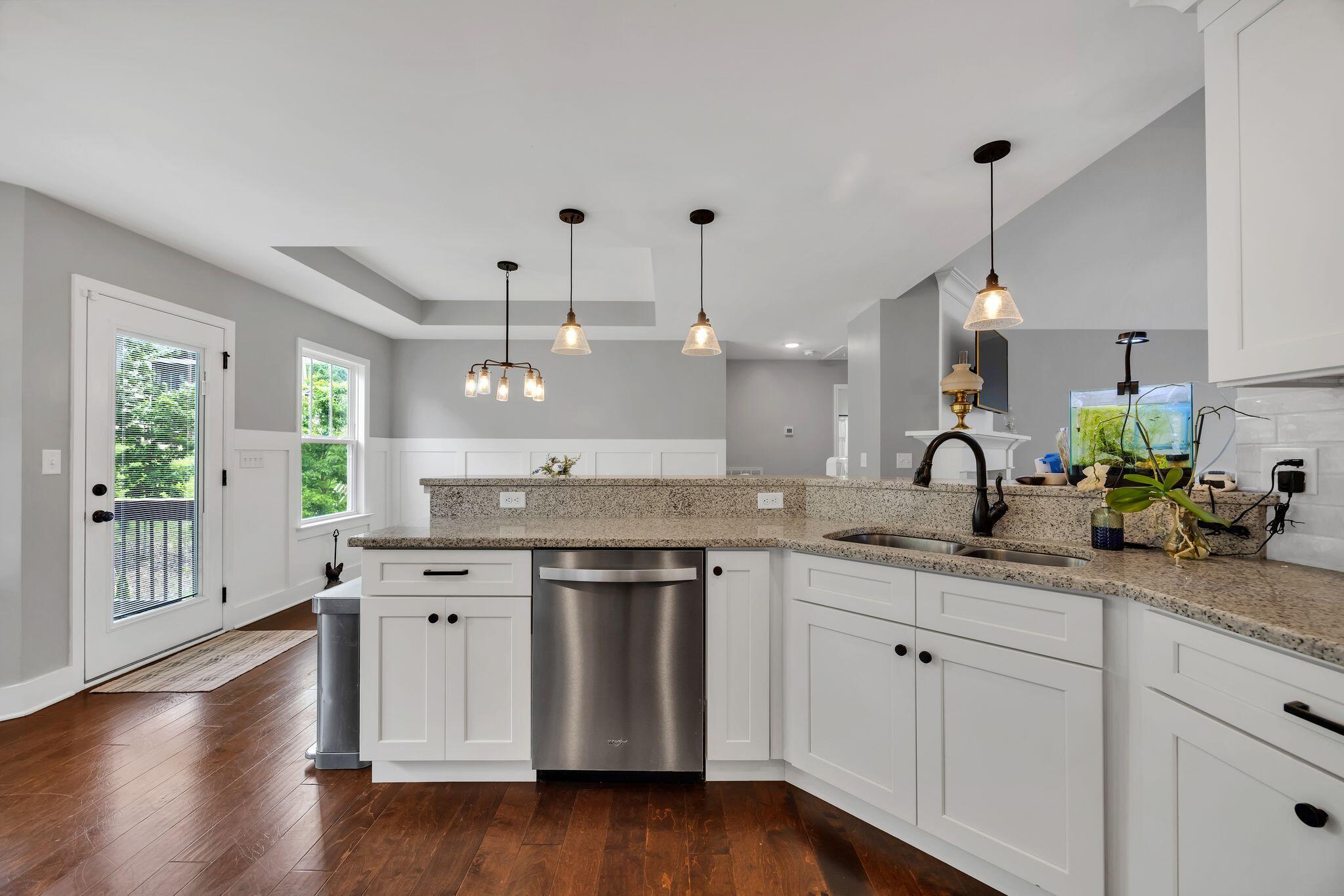 610 Hatch Trail
