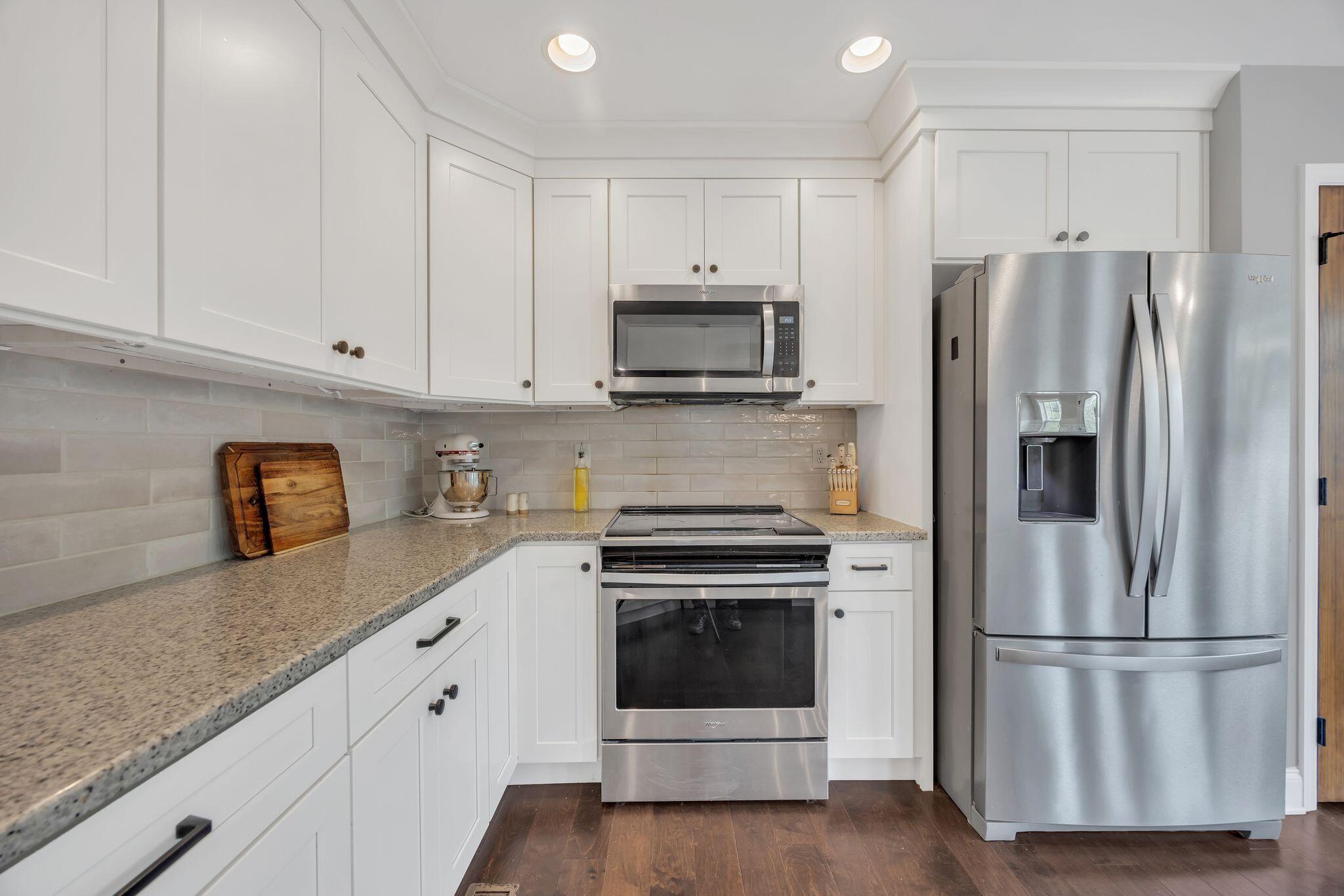 610 Hatch Trail
