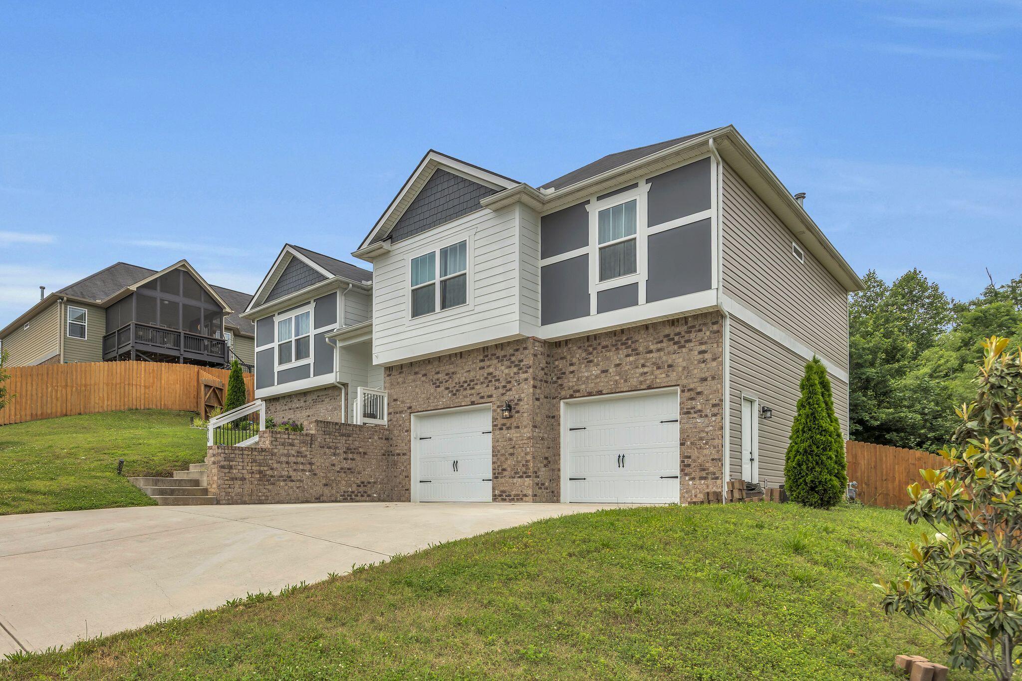 610 Hatch Trail