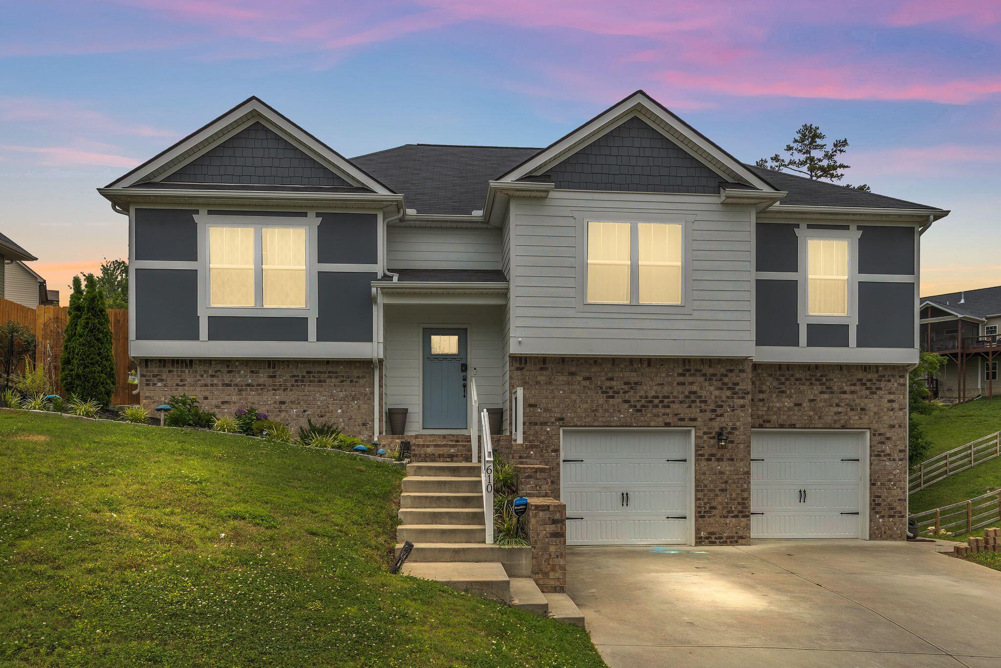 610 Hatch Trail