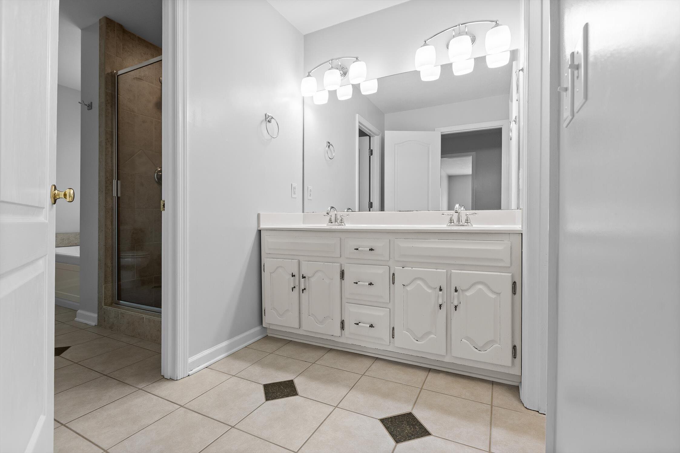 8512 Brandermill Lane