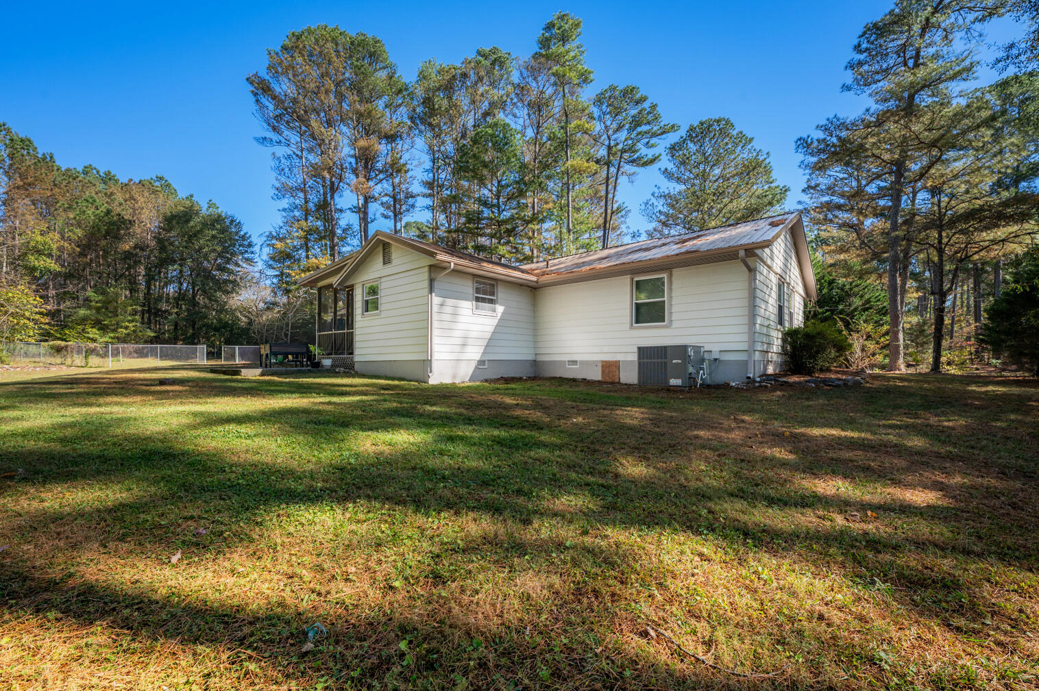 23 Forrestway Drive, LaFayette