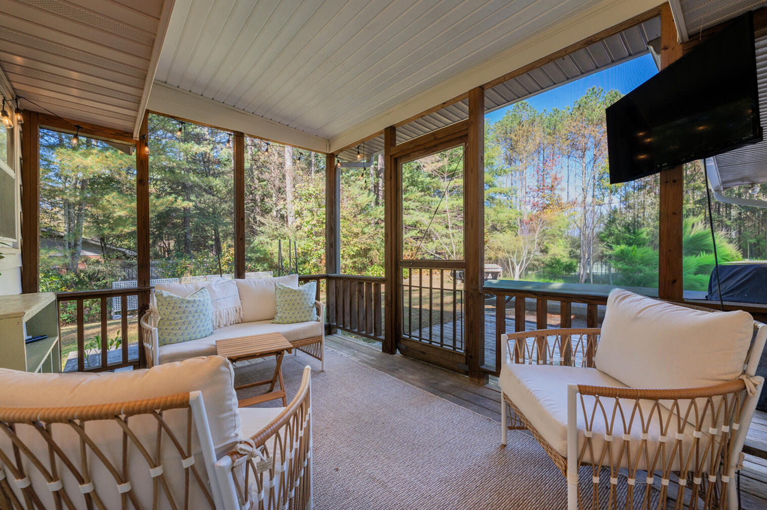 23 Forrestway Drive, LaFayette