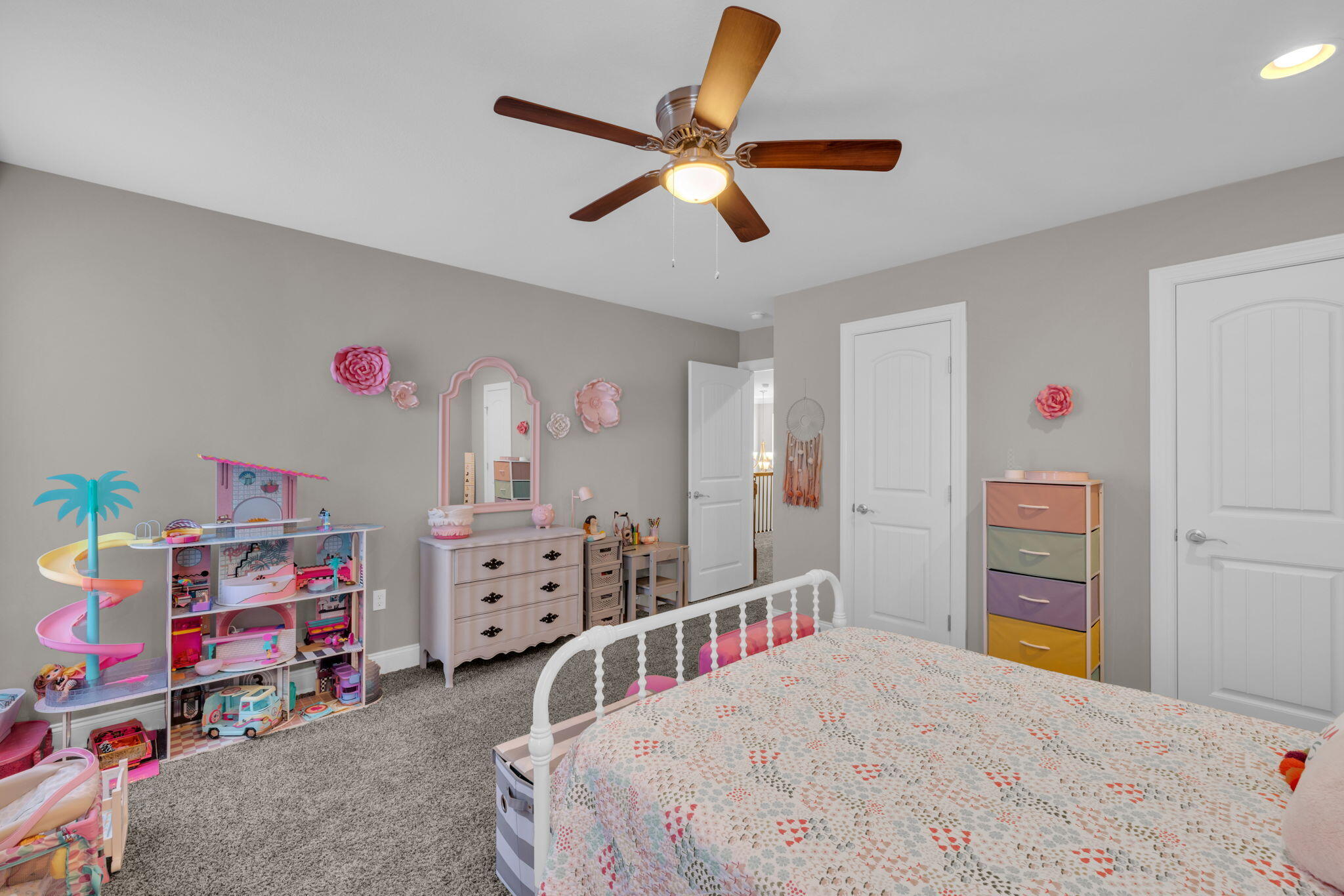 6084 Breezy Hollow Lane