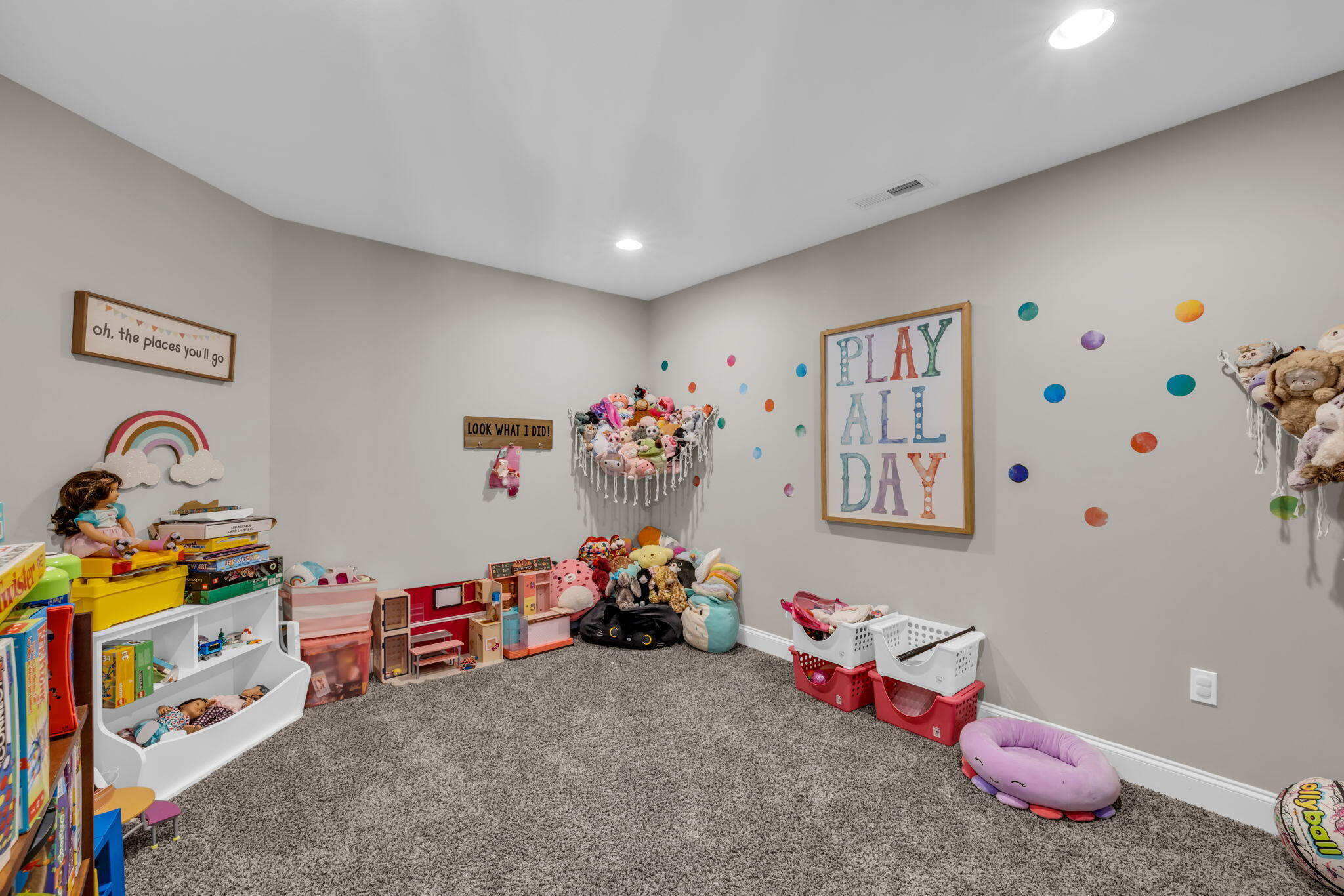 6084 Breezy Hollow Lane